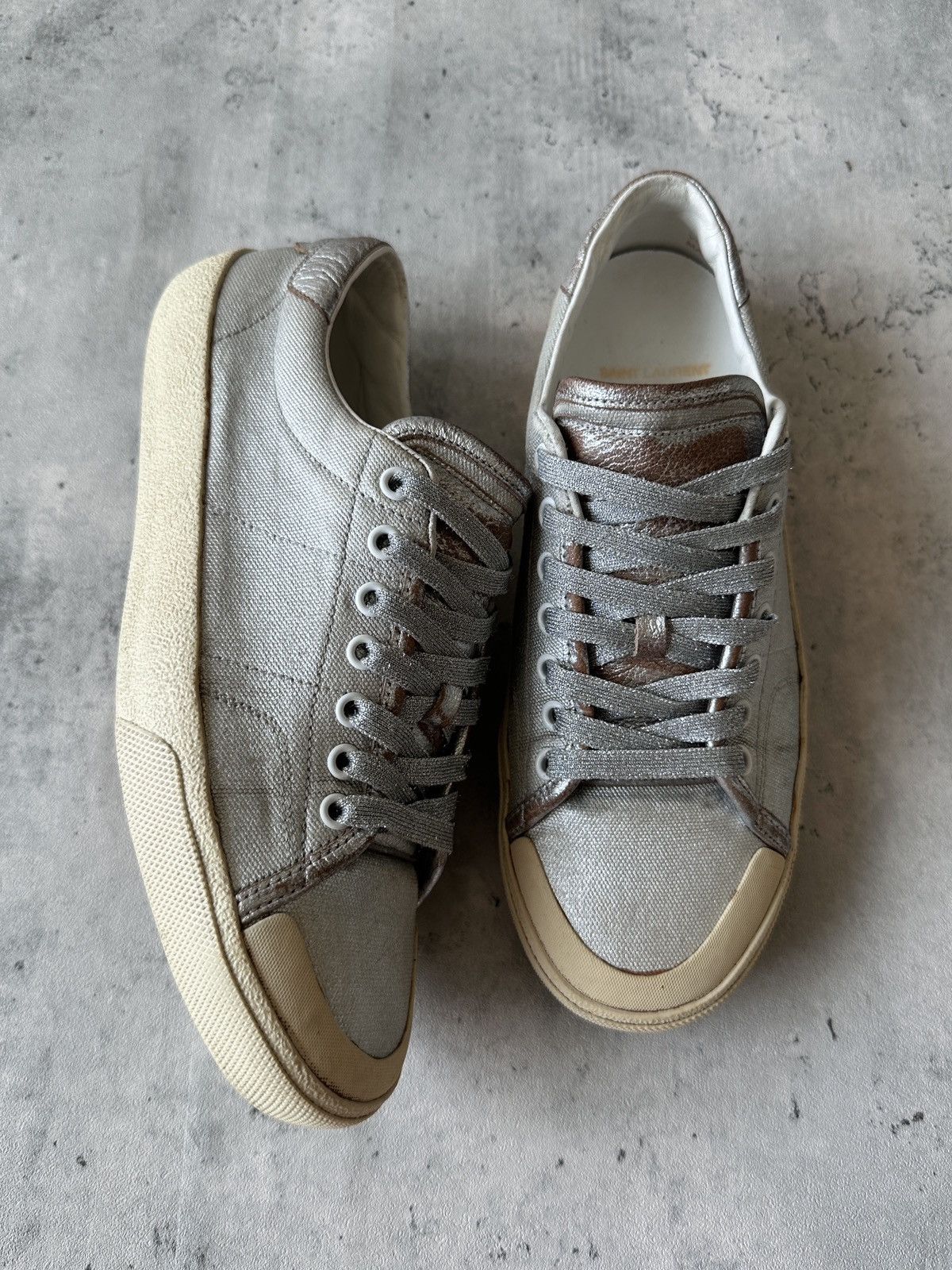 Saint Laurent Paris HEDI SLIMANE | SL/37 “METALLIC” COURT CLASSIC LOW TOP Size US 7 / EU 40 - 5 Thumbnail
