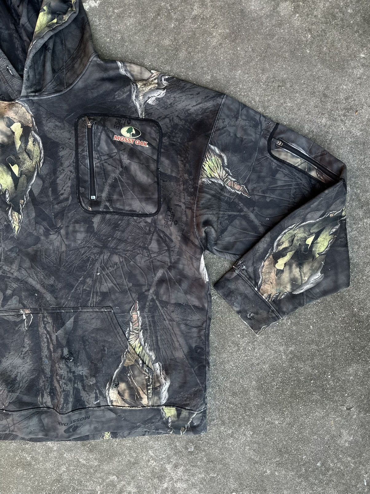 Carhartt × Vintage Vintage Y2K Realtree Camo Hooded Carhartt Style Size US L / EU 52-54 / 3 - 5 Thumbnail