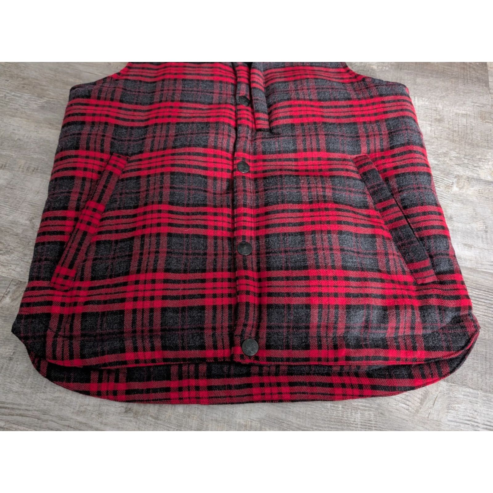 Vintage Saga Outerwear Saga-tek Insulated Vest Ski Snow Red Quilted Plaid Size Small EUC Size US S / EU 44-46 / 1 - 2 Thumbnail