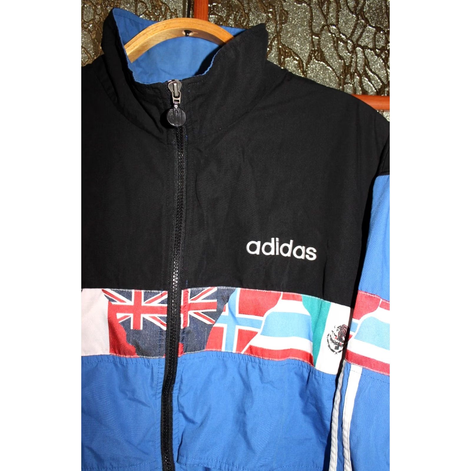 Adidas VINTAGE Adidas Track Jacket Unisex Adults M Blue 1990s All Nations Zip Sleeve Regular 62cm 66-68cm 77cm Size US M / EU 48-50 / 2 - 2 Thumbnail