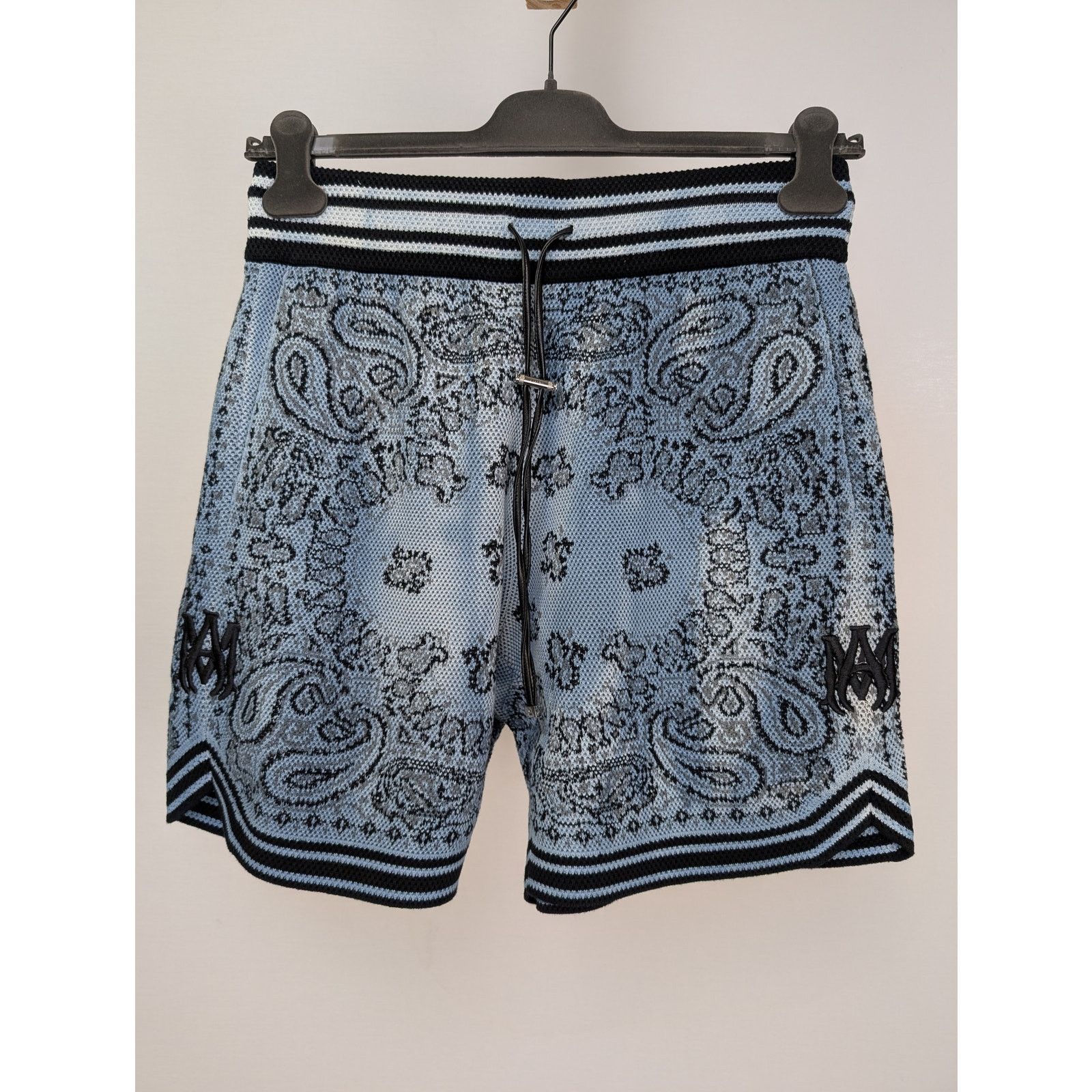 Amiri o1rshd1 Bandana Basketball Short in Blue Size US 36 / EU 52 - 2 Thumbnail