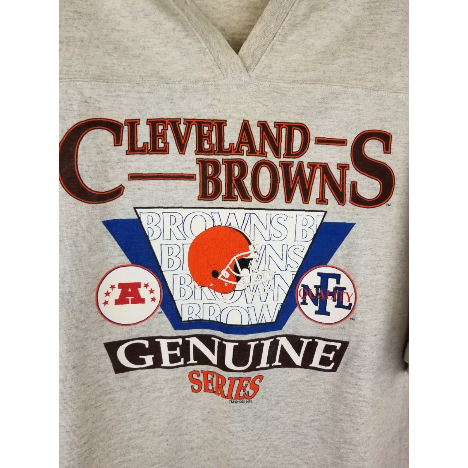 NFL VINTAGE 92' CLEVELAND BROWNS NFL GENUINE SERIES GRAY FOOTBALL JERSEY SZ XLARGE Mens XL Gray Jersey NFL Browns Football Vintage 90s Size US XL / EU 56 / 4 - 2 Thumbnail