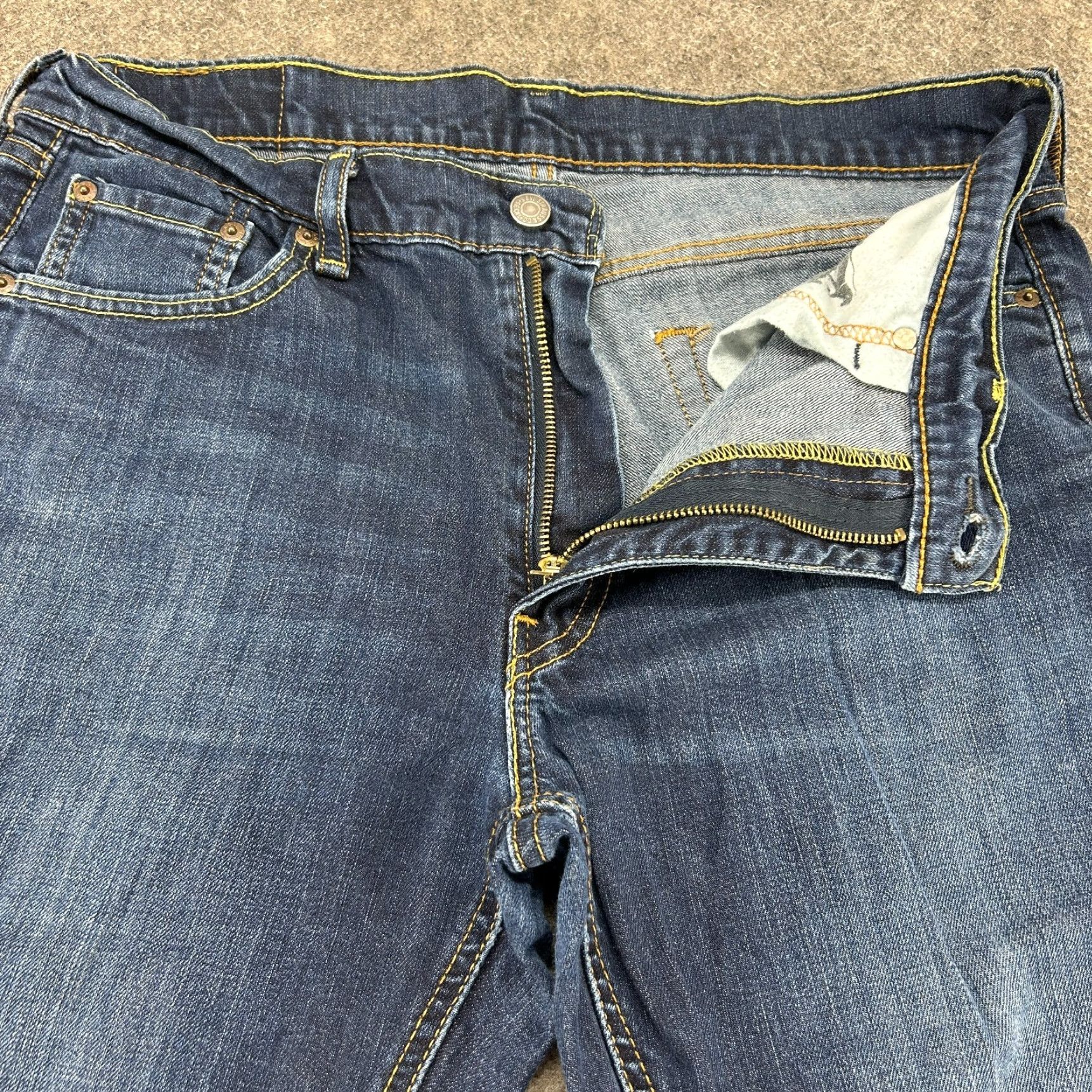Levi's Levi's 541 Jeans Mens 33x32 Blue Athletic Fit Tapered Leg Dark Wash Stretch Size US 33 - 2 Thumbnail