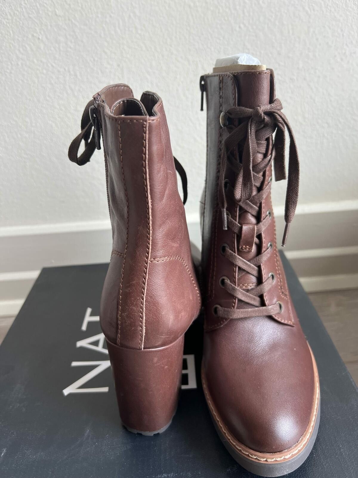 Other Naturalizer Leather Callie Lug Sole Booties - 9 - Brown Size US 9 / IT 39 - 4 Thumbnail