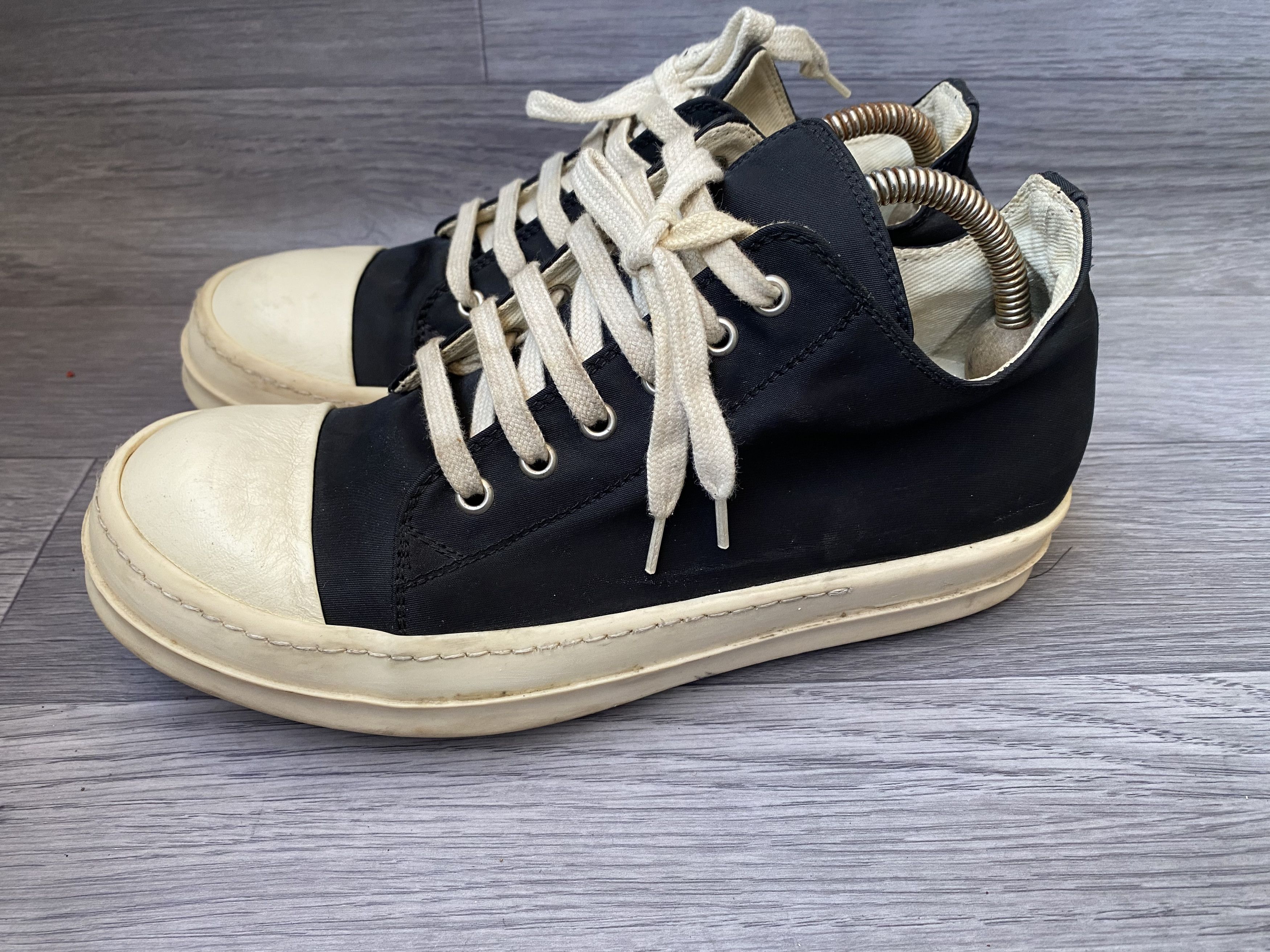 Rick Owens Drkshdw Rick owens drkshw low top sneakers sz 39 Size US 6 / EU 39 - 2 Thumbnail