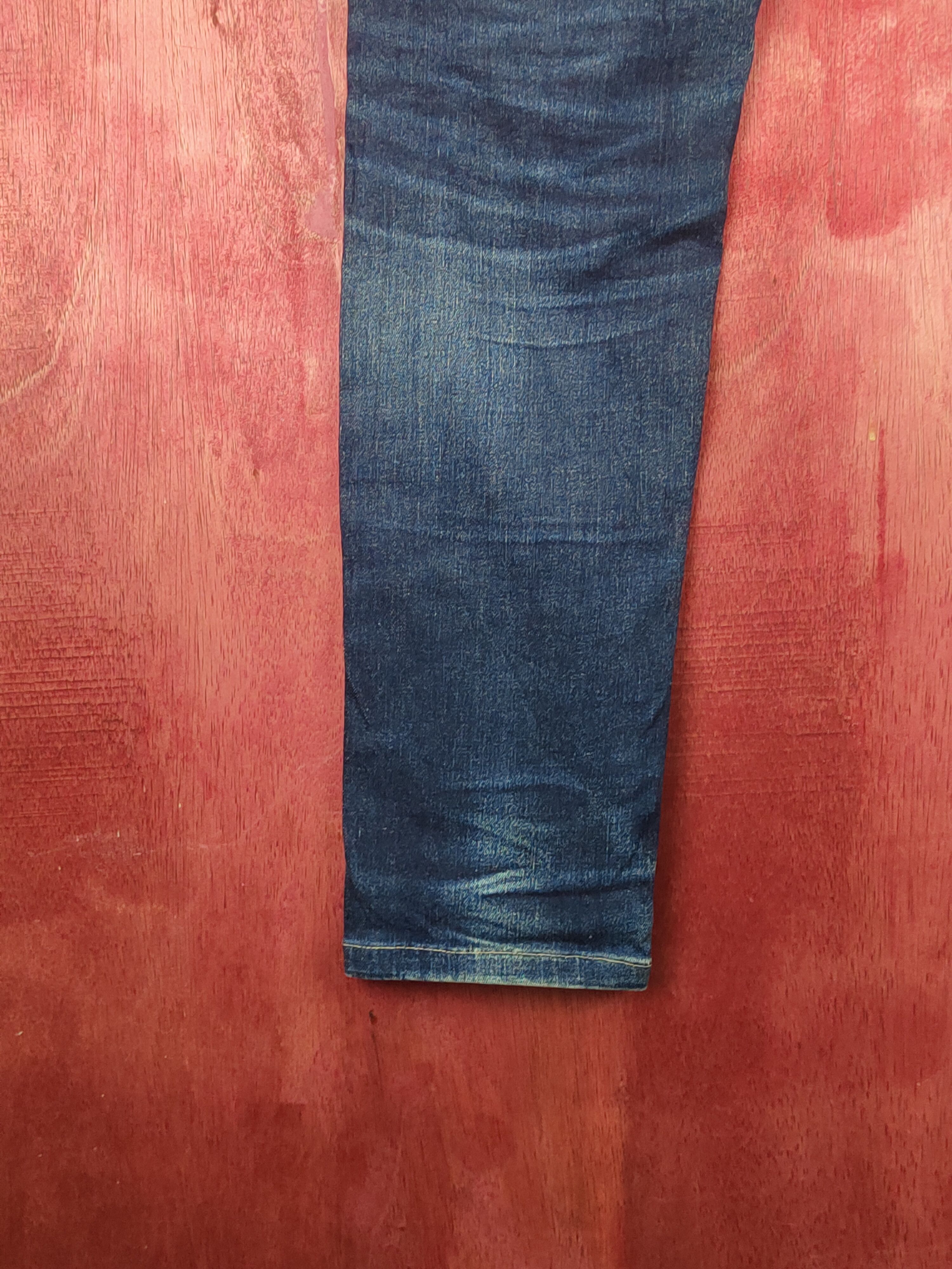 Japanese Brand Uniqlo Dark Blue Distressed Ripped Jeans #S2363 Size US 31 - 9 Thumbnail