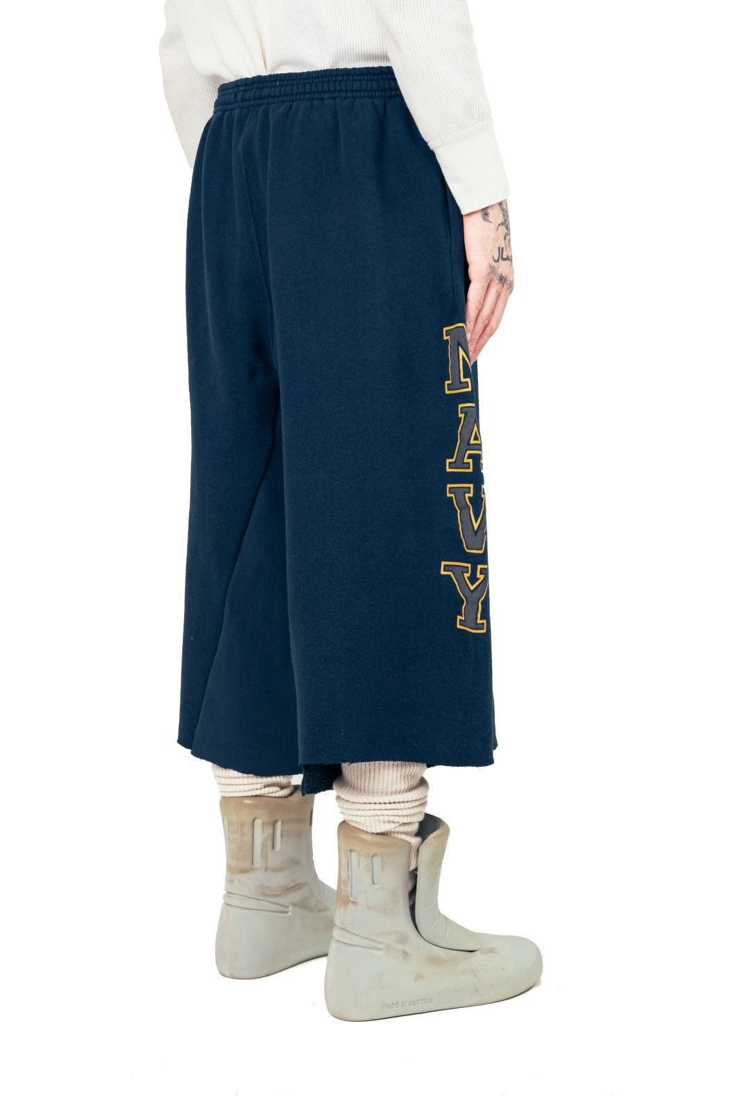 Joshua Jamal Joshua Jamal "NBHD" Cotton Navy Shorts Size US 32 / EU 48 - 9 Thumbnail