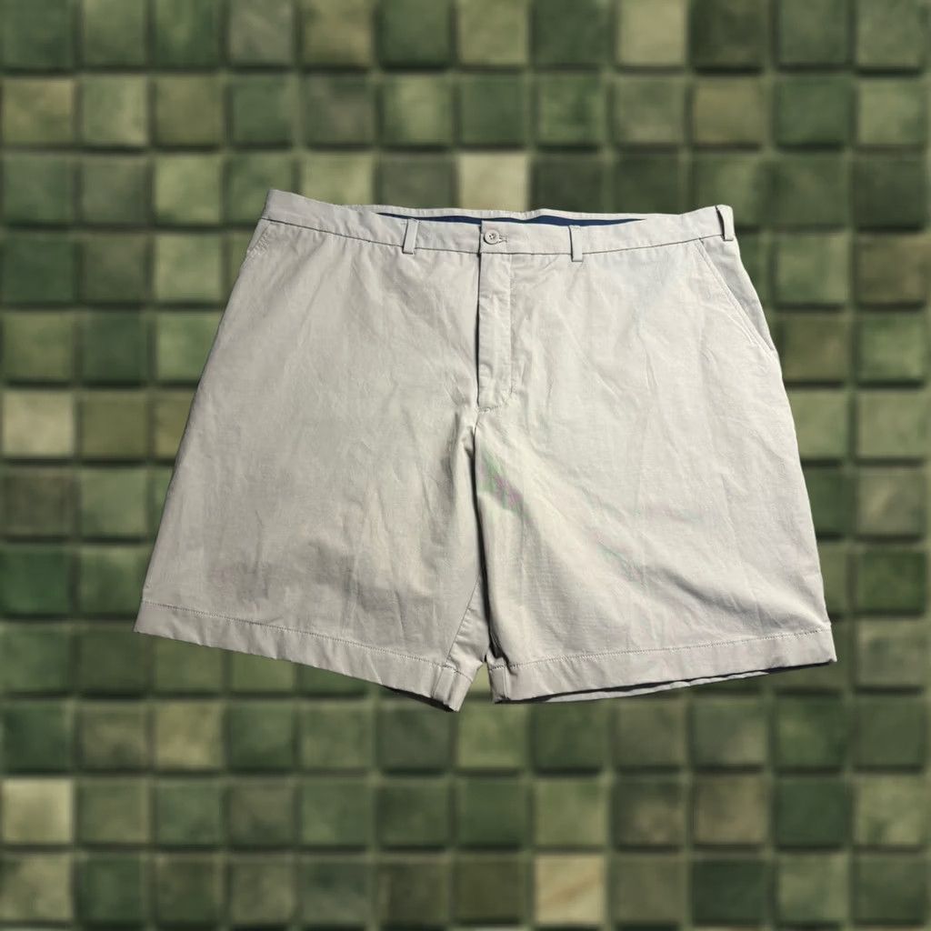 Vineyard Vines Vineyard Vines OTG Shorts Mens 46B Beige Khaki Chino Performance On The Go Gym Golf OTG Mens 46B Beige Khaki Chino Size US 30 / EU 46 - 1 Thumbnail