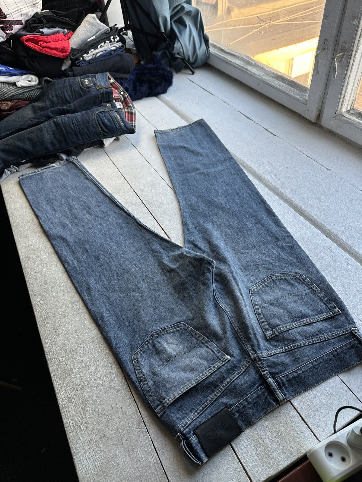 Hugo Boss 🚨 VNTG HUGO BOSS BLUE WASHED RARE MEN DENIM JEANS LUXURY Size US 33 - 7 Thumbnail