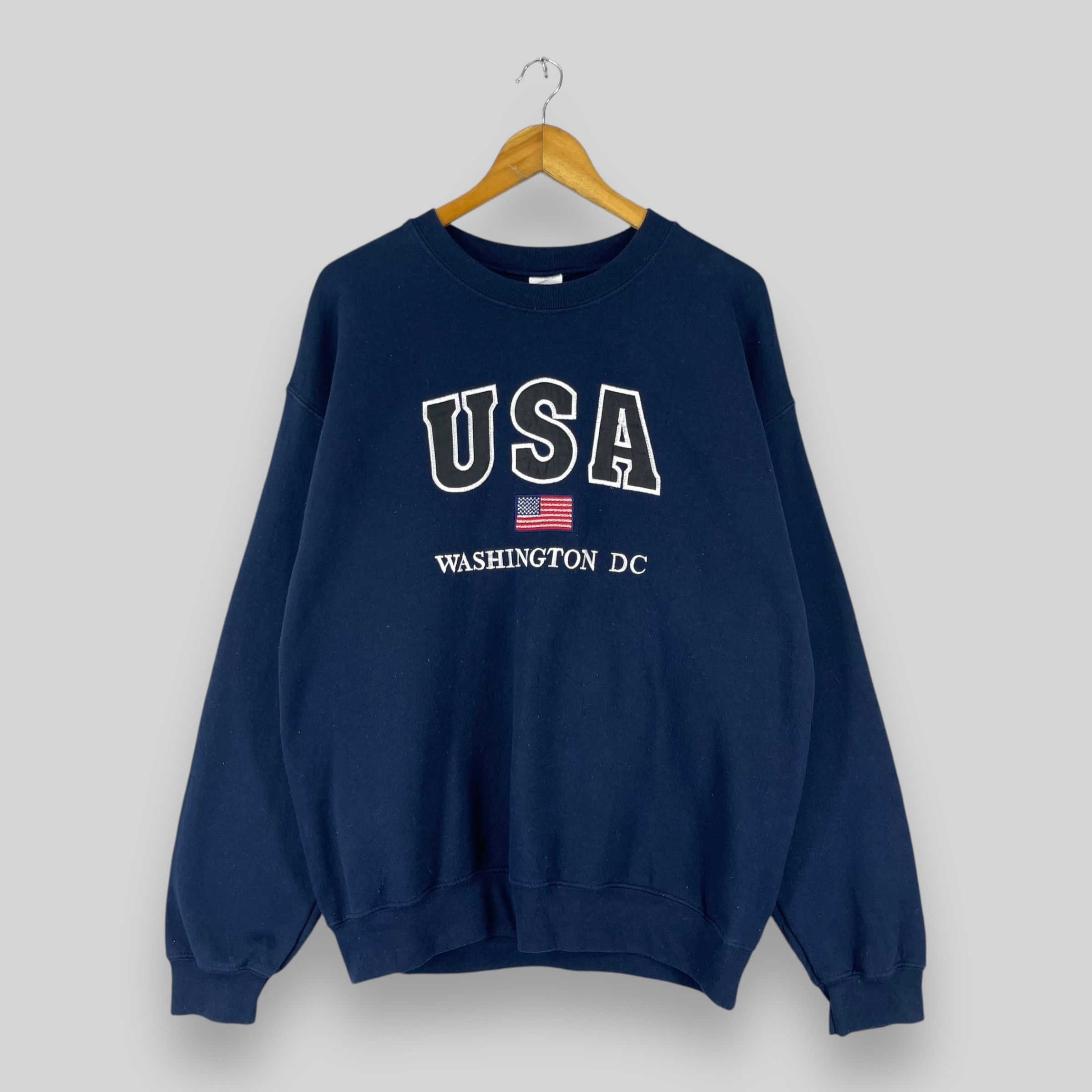 Vintage Vintage UNITED STATES AMERICA Embroidery Sweatshirt Size US L / EU 52-54 / 3 - 1 Thumbnail