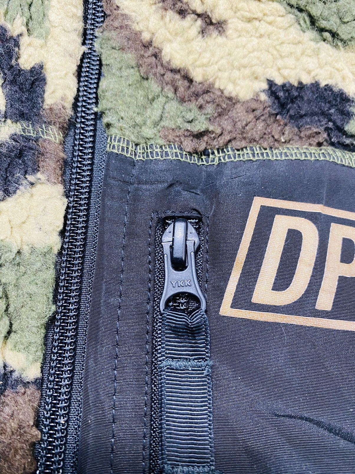Japanese Brand A09 Rare - DPLS Squad Deep Pile Fleece Size US L / EU 52-54 / 3 - 12 Thumbnail