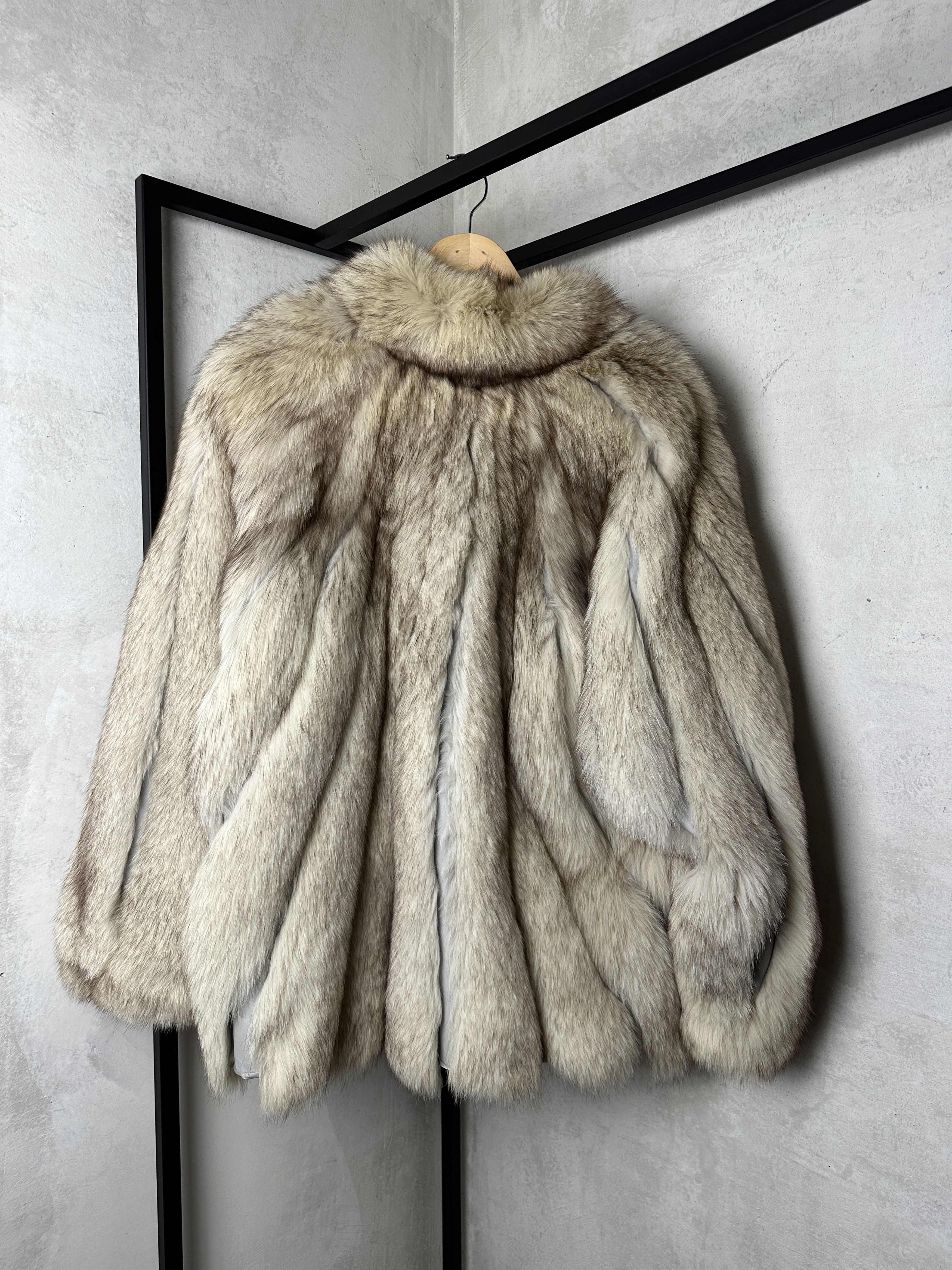 Sagafurs Saga Fox Arctic Fox Fur Coat Size M / US 6-8 / IT 42-44 - 11 Thumbnail