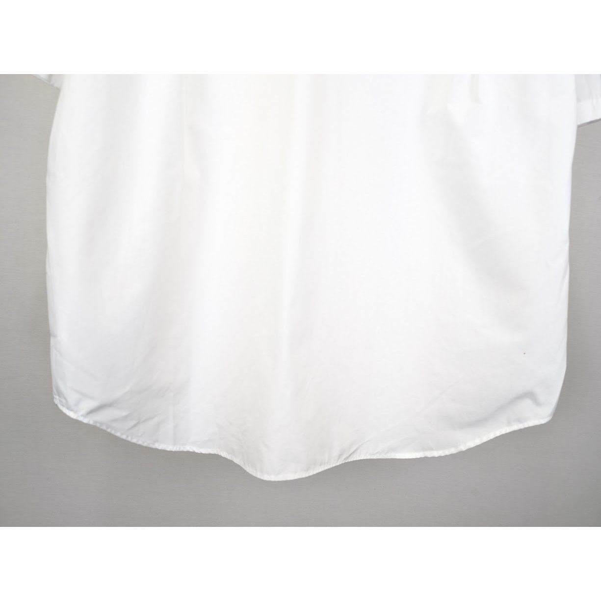 Balenciaga o1rshd1 Q:2 / Technical Poplin S/S Large Fit Shirt in White Size US S / EU 44-46 / 1 - 11 Thumbnail
