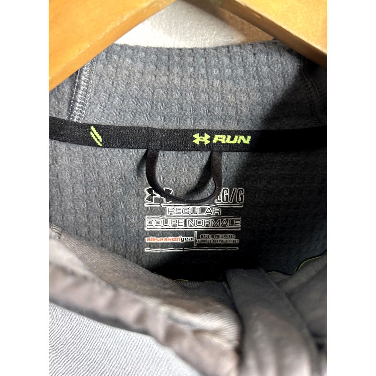 Under Armour Under Armour Hoodie Mens L Gray 1/4 Zip Run AllSeasonGear Pullover Lightweight Size US L / EU 52-54 / 3 - 5 Thumbnail