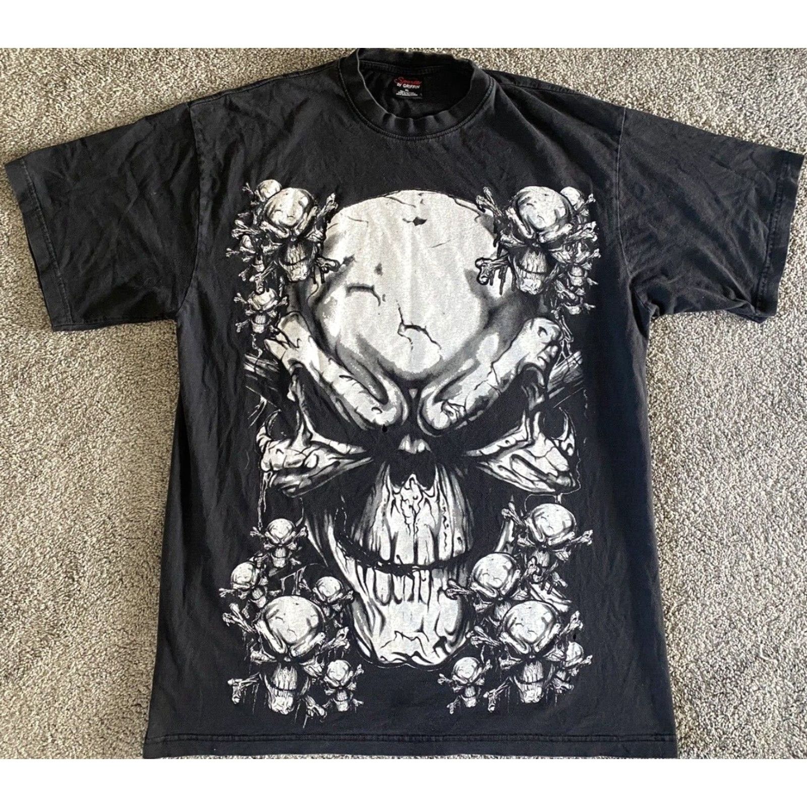 Griffin VINTAGE Griffin T-Shirt Men XL Black Skull 100% Cotton Sports Grunge 90s Short Sleeve Mens Size US XL / EU 56 / 4 - 2 Thumbnail