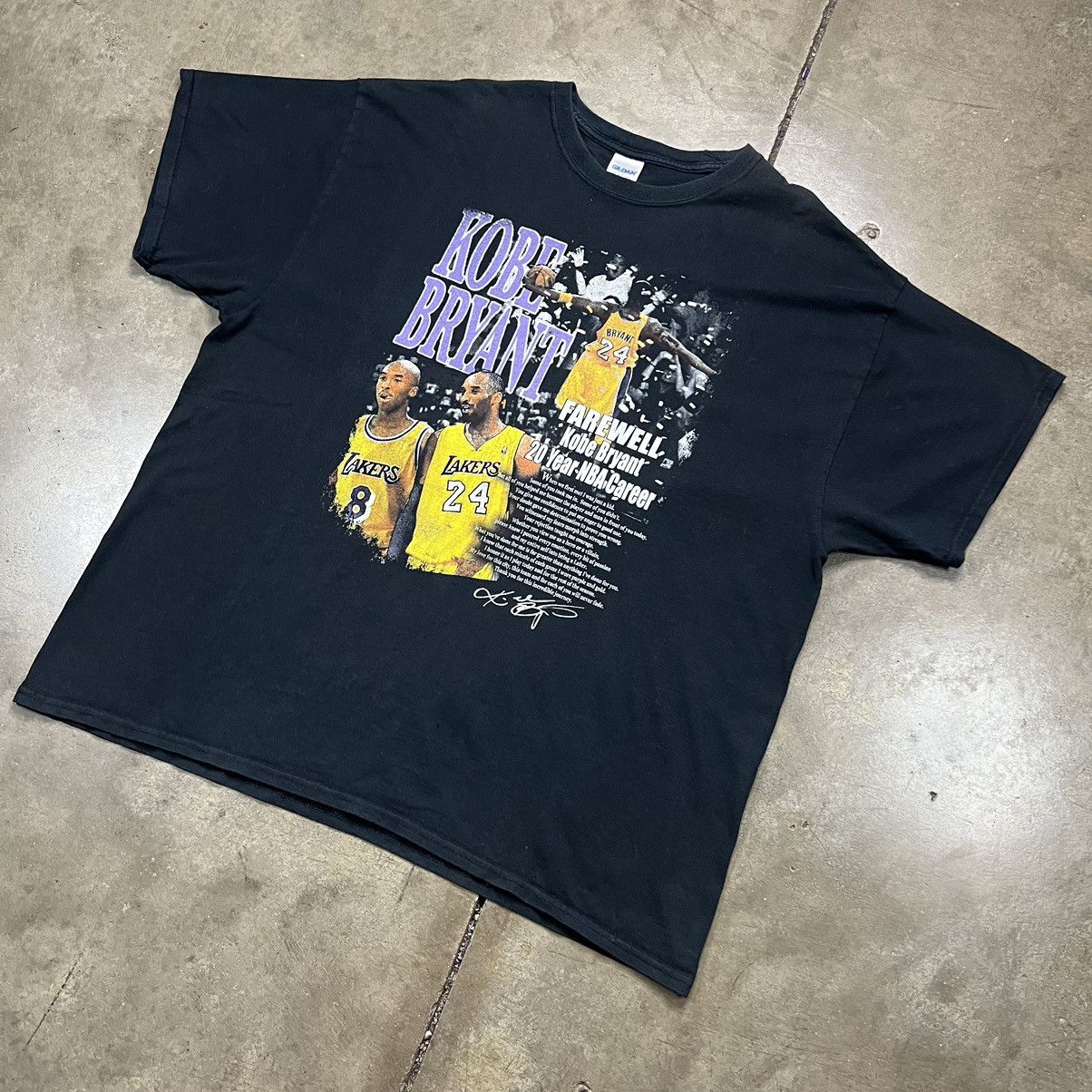 NBA × Vintage Vintage Kobe Bryant Farewell Retirement Lakers NBA T shirt Size US XXL / EU 58 / 5 - 2 Thumbnail