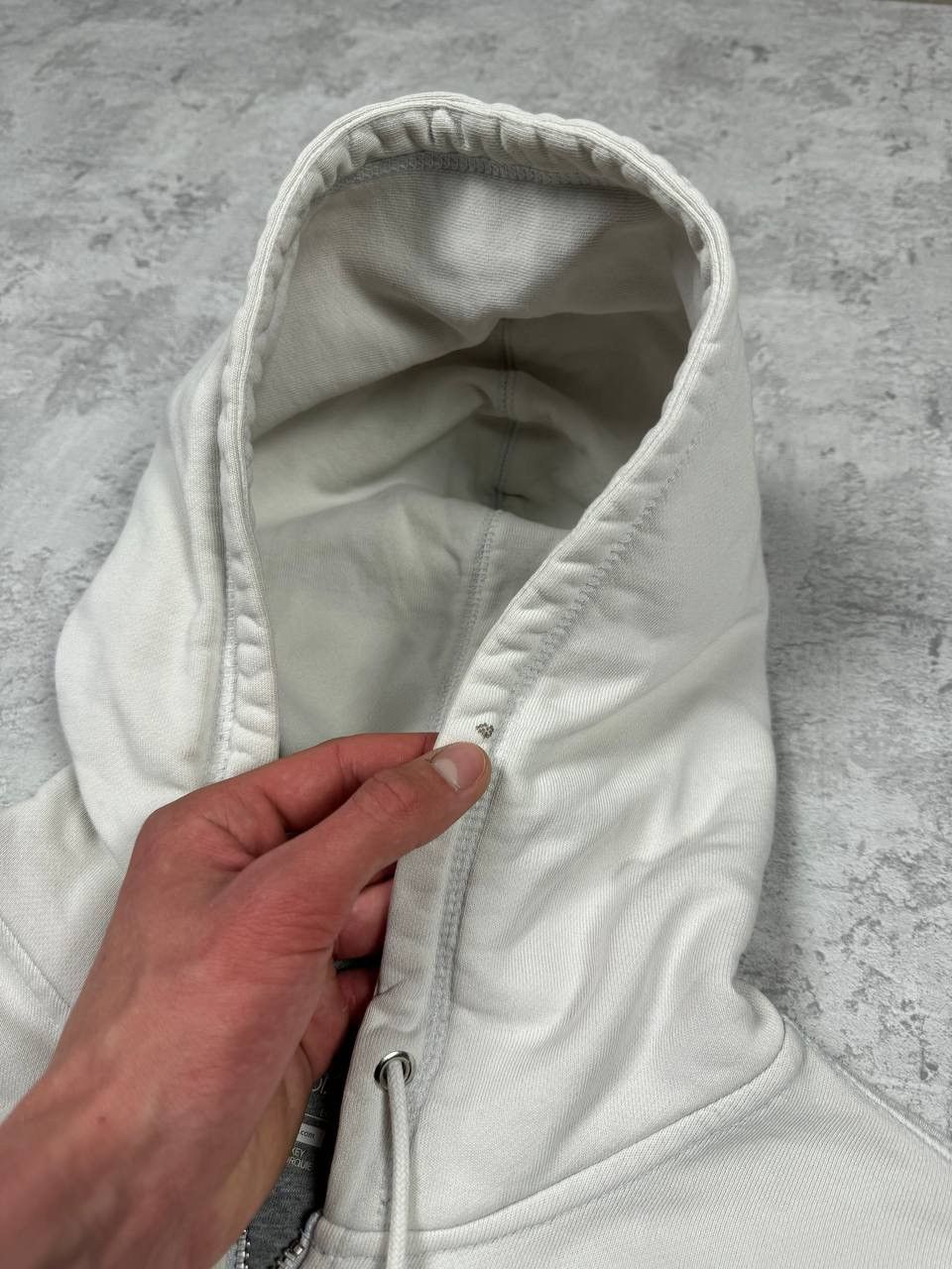 Nike Vintage Nike Y2K White Zip Hoodie Size US XL / EU 56 / 4 - 13 Thumbnail