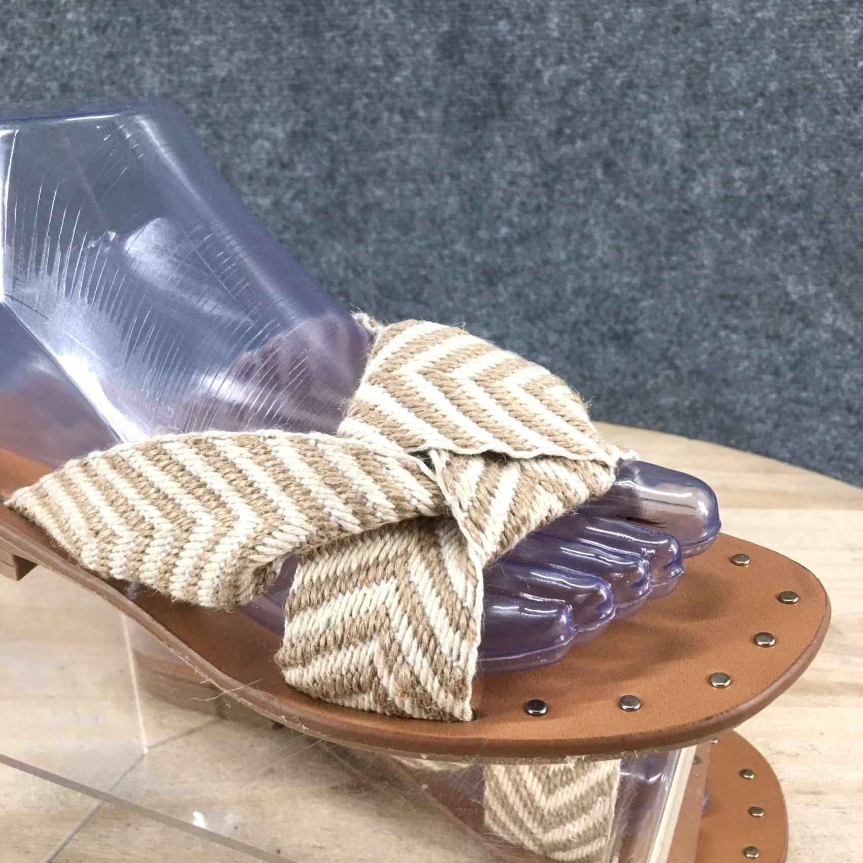 Vintage Universal Thread Sandals Womens 6 Louise Chevron Print Knotted Flats Slide Brown Size US 6 / IT 36 - 5 Thumbnail