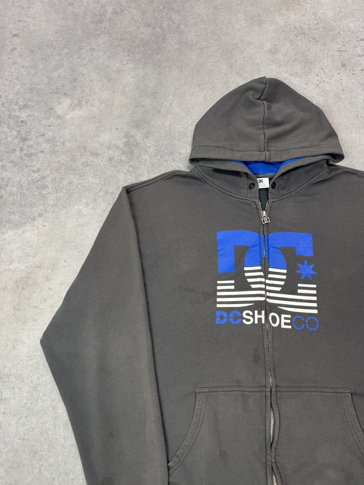 DC Vintage Y2K DC Shoes Hoodie Sweatshirt X-Large Gray Size US XL / EU 56 / 4 - 2 Thumbnail