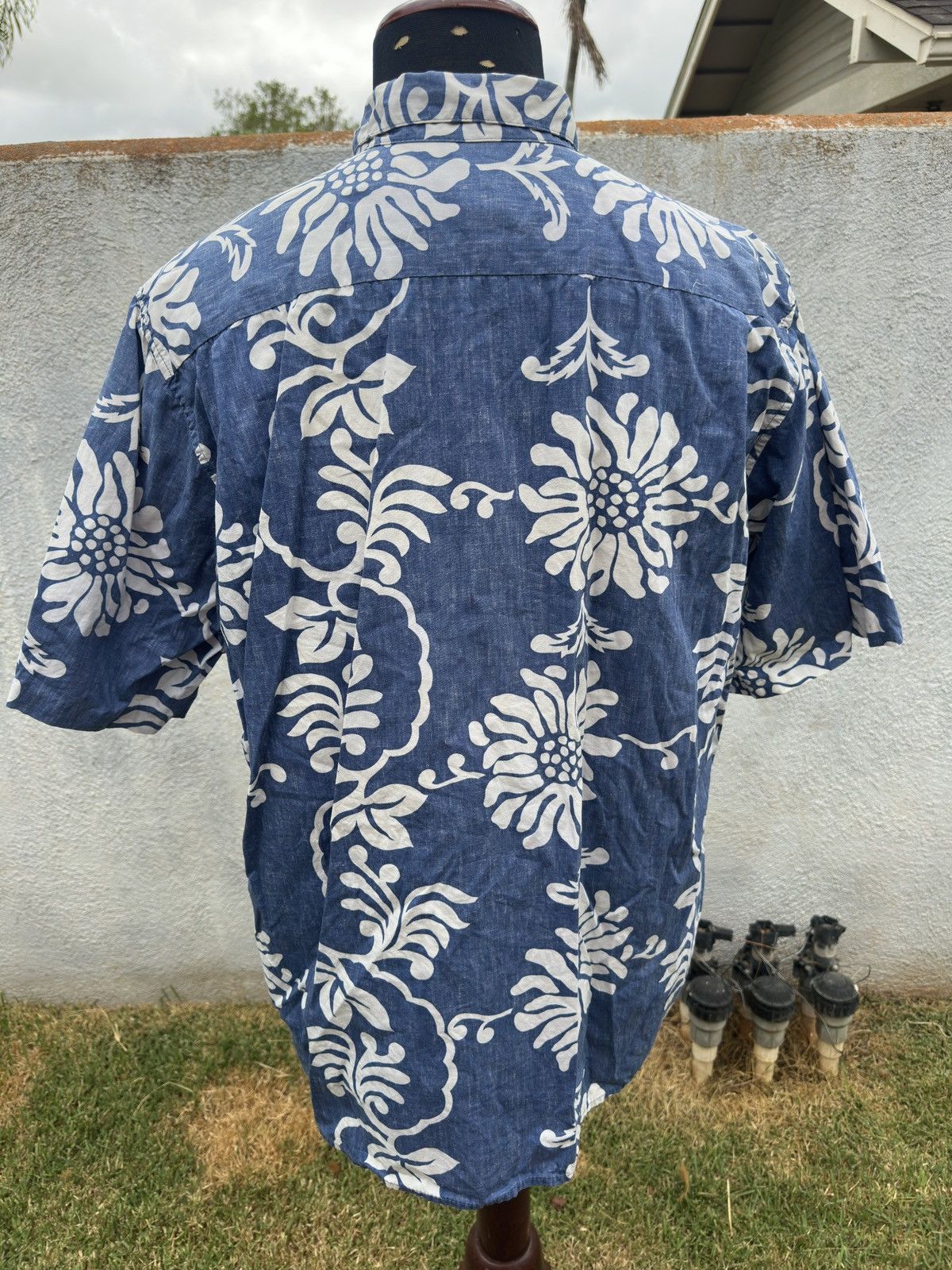 Reyn Spooner Reyn Spooner Phil Edwards Hawaiian Print Blue/White Men's XL Size US XL / EU 56 / 4 - 2 Thumbnail