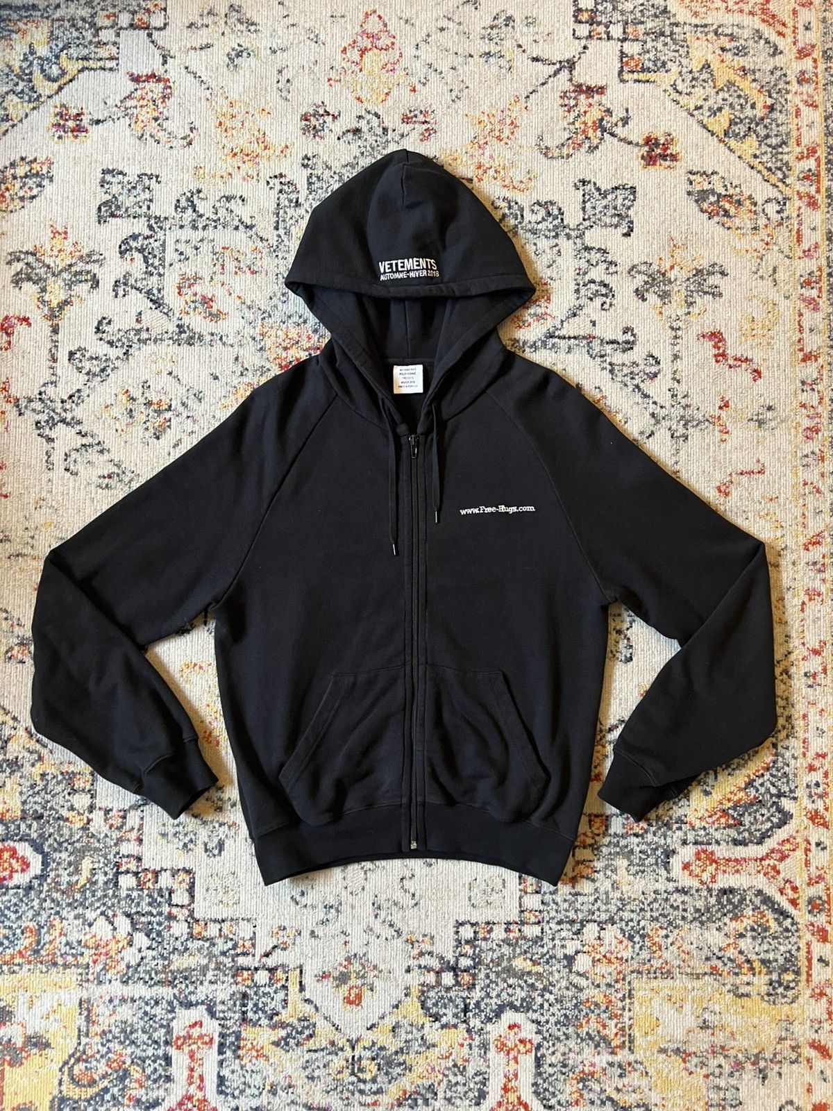 Vetements Vetements Free Hugs Zip-Up Hoodie | Grailed