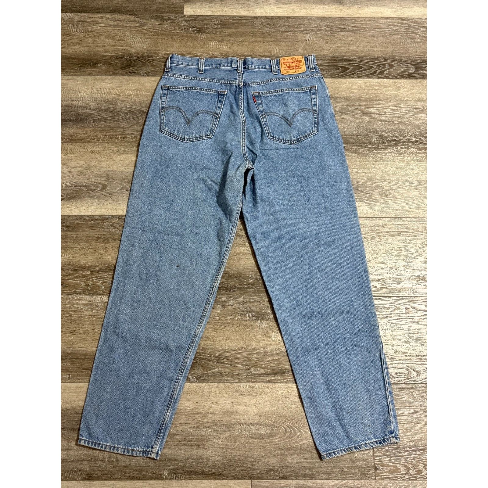 Levi's Vintage Levis 560 Comfort Fit Jeans Retro Y2K - Men’s 38x32 Size US 38 / EU 54 - 1 Thumbnail