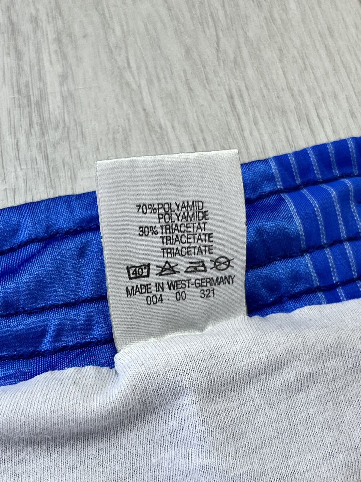 Vintage Vintage 80s Puma Running Shorts Sprinter West Germany Rare Size US 34 / EU 50 - 7 Thumbnail