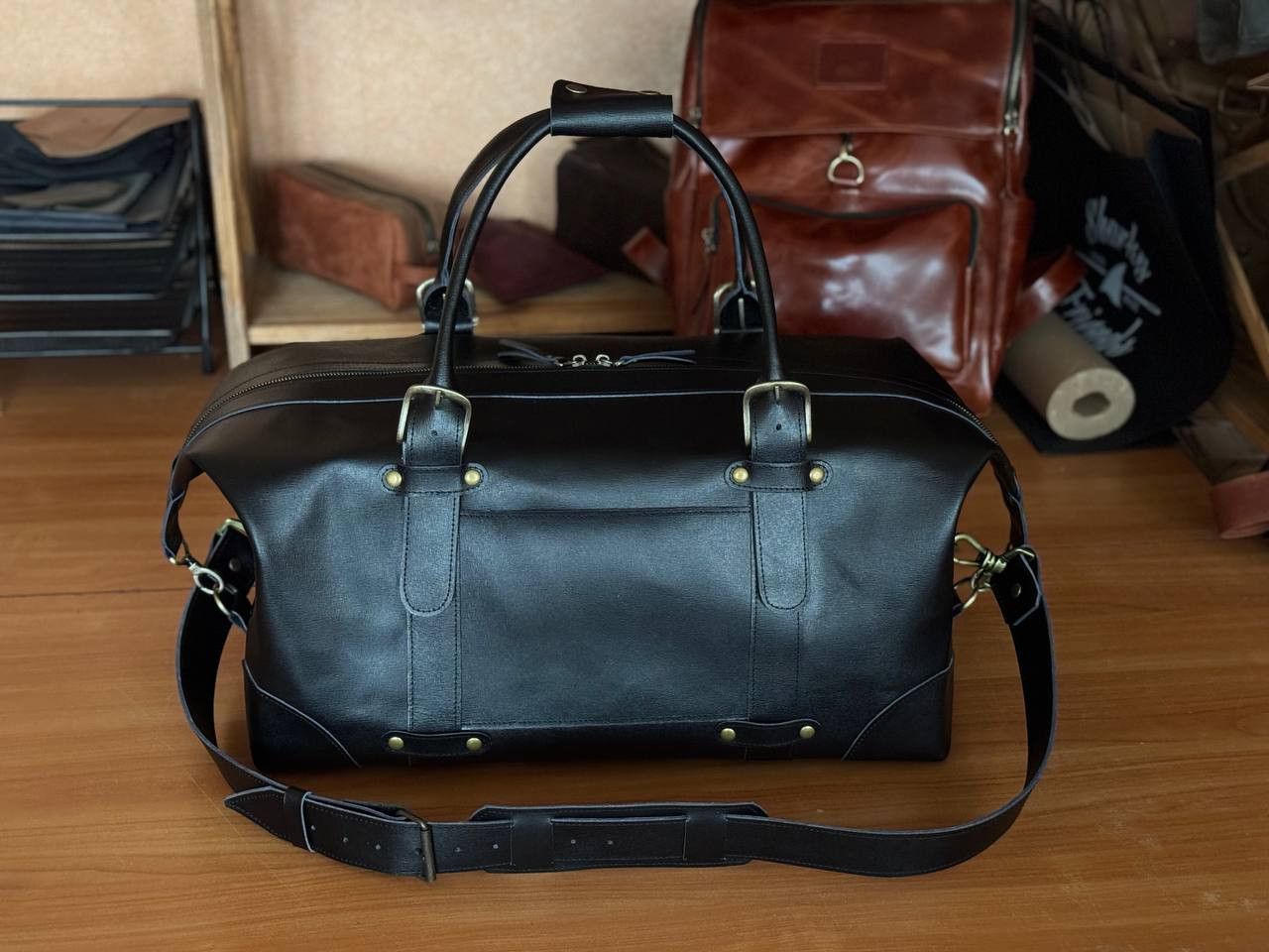 Handmade Genuine vintage leather travel bag. Duffel Bag. Weekender Size ONE SIZE - 1 Thumbnail
