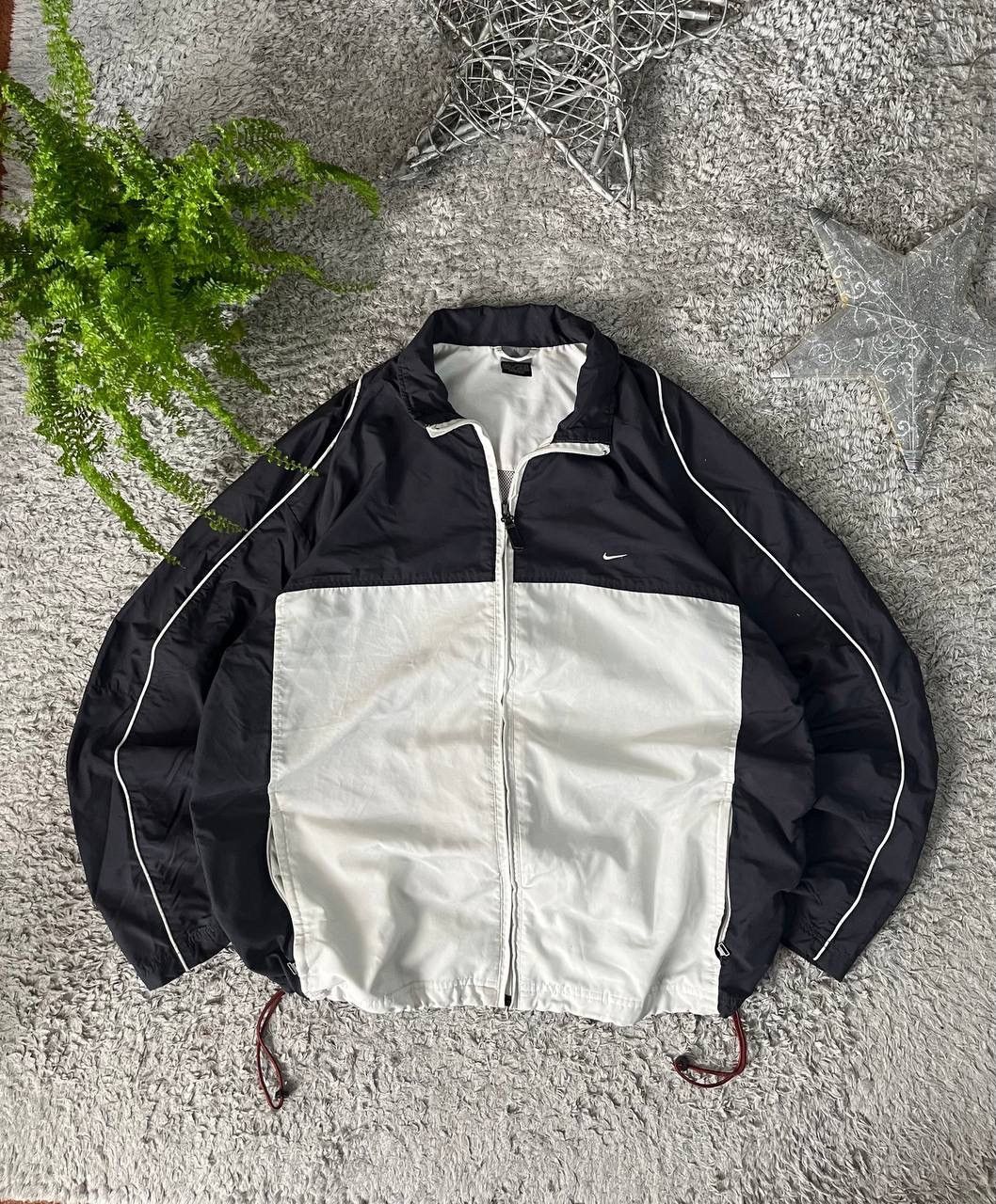 Nike × Vintage 00s Nike Vintage Light Jacket Streetwear Logo Swoosh Drill Size US L / EU 52-54 / 3 - 1 Thumbnail