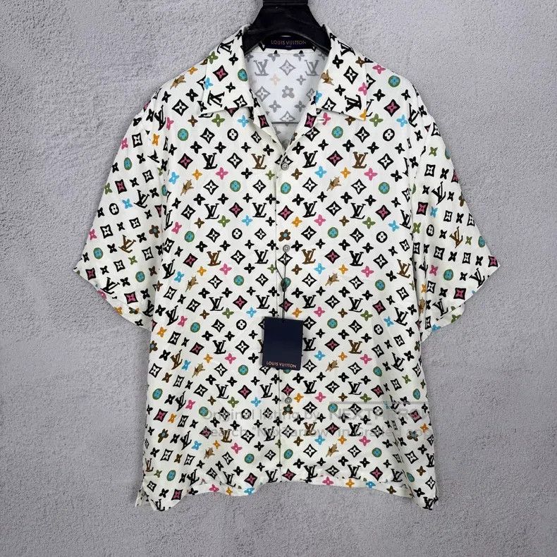 Louis Vuitton Louis Vuitton Tyler Co-branded Full Color Logo Short Sleev Size US M / EU 48-50 / 2 - 1 Thumbnail