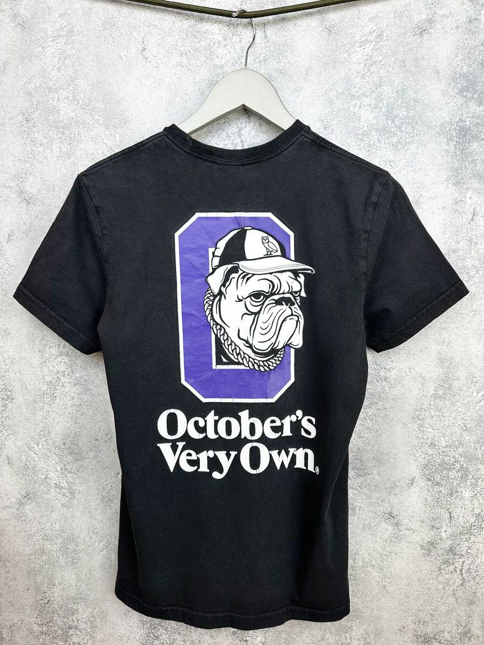 October's Very Own OVO October’s Very Own Bulldog Graphic Drake T-Shirt Black Size US S / EU 44-46 / 1 - 1 Thumbnail