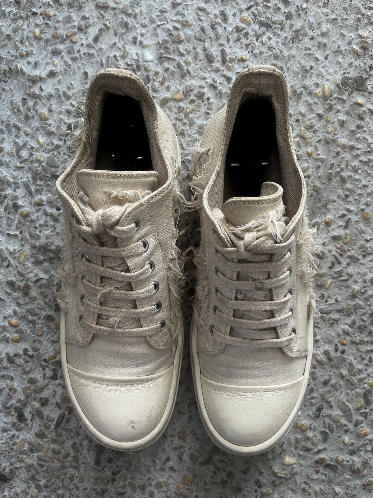 Rick Owens DRKSHDW Distressed Low-Top Denim Sneakers – Off-White Size US 6 / EU 39 - 5 Thumbnail