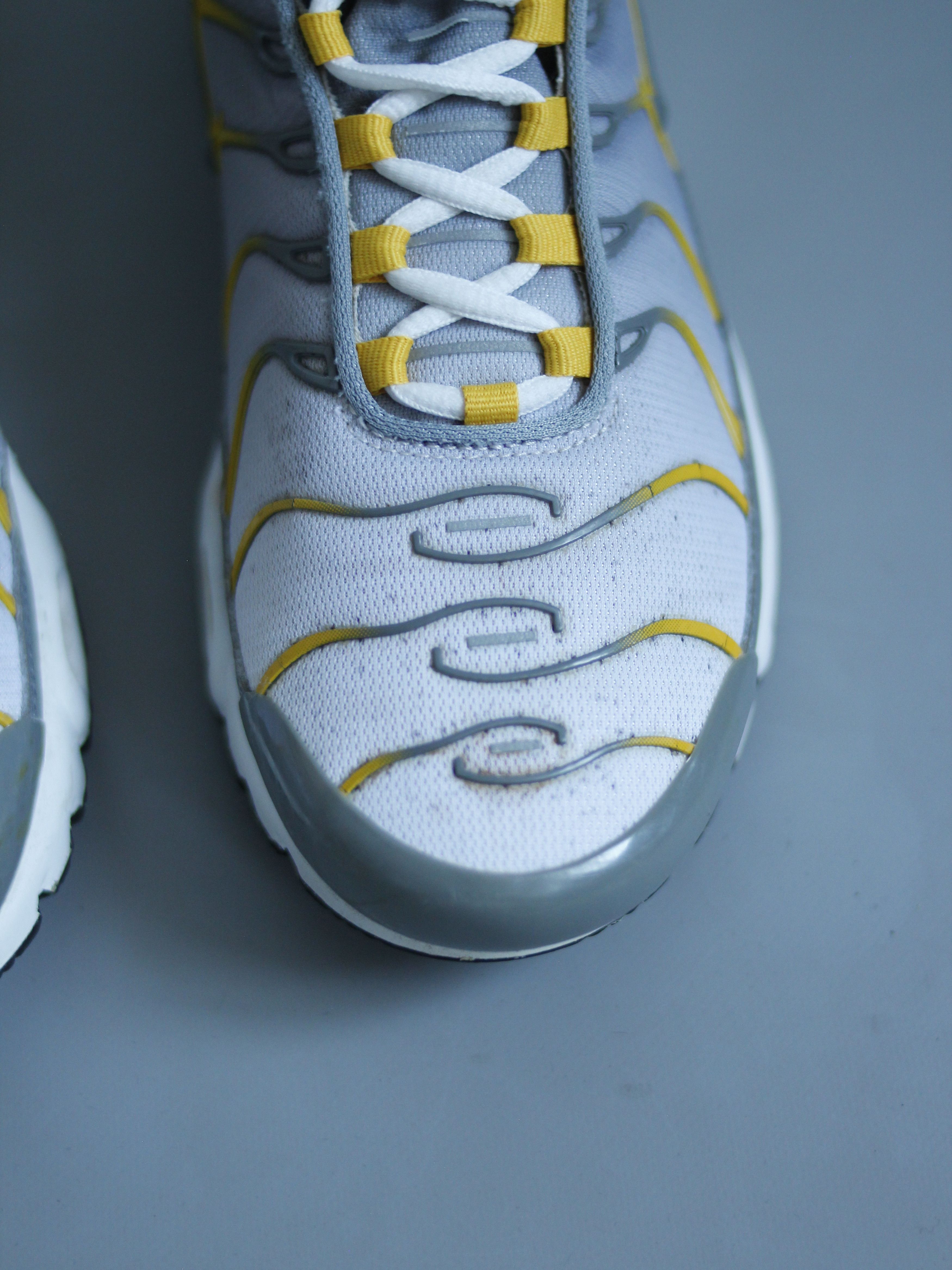 Nike Nike Air Max Tn Plus Sulphur Sneakers 41 Us 8 Size US 8 / EU 41 - 6 Thumbnail