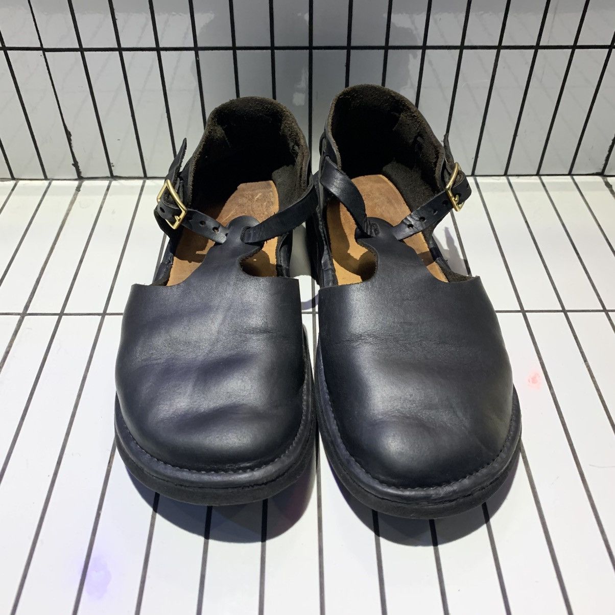 Aurora Shoe Company Aurora Shoe Co. Handmade Leather T-Strap Clog Size US 8 / IT 38 - 2 Thumbnail