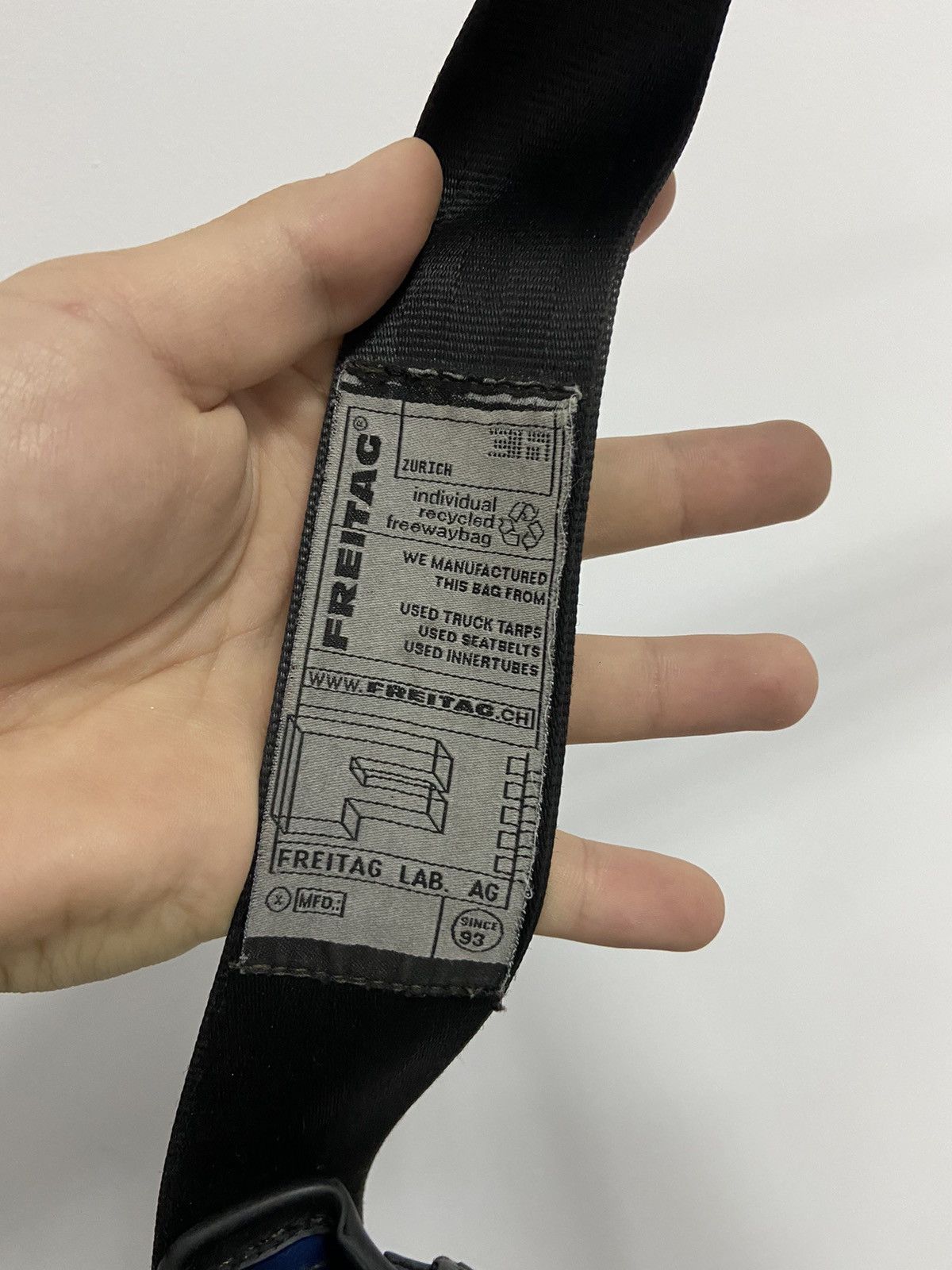 Freitag × Vintage Freitag Vintage Waterproof Crossbody Bag Recycle ♻️ Size ONE SIZE - 5 Thumbnail