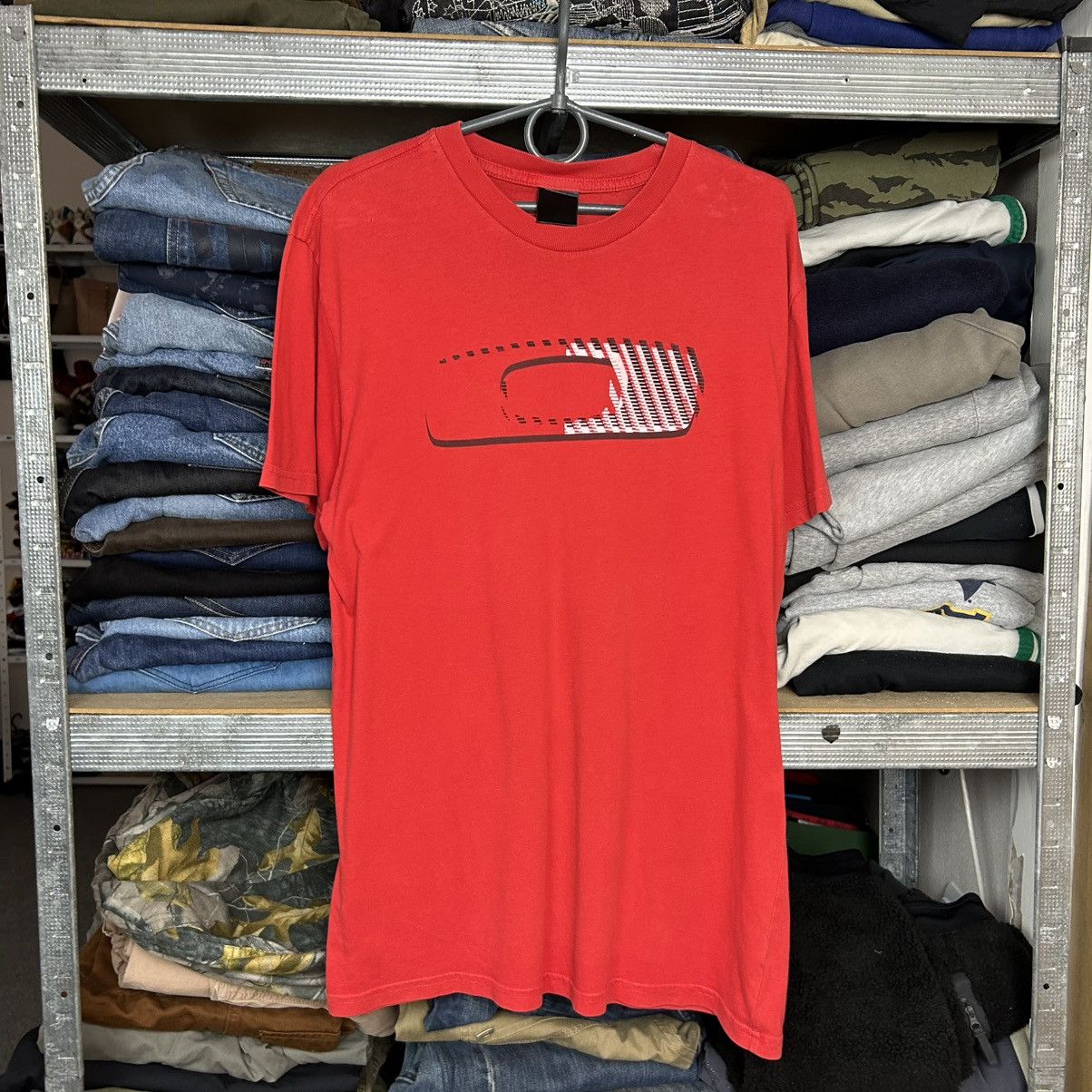 Oakley Vintage Oakley Softwear Big logo streetwear y2k tee Size US M / EU 48-50 / 2 - 1 Thumbnail