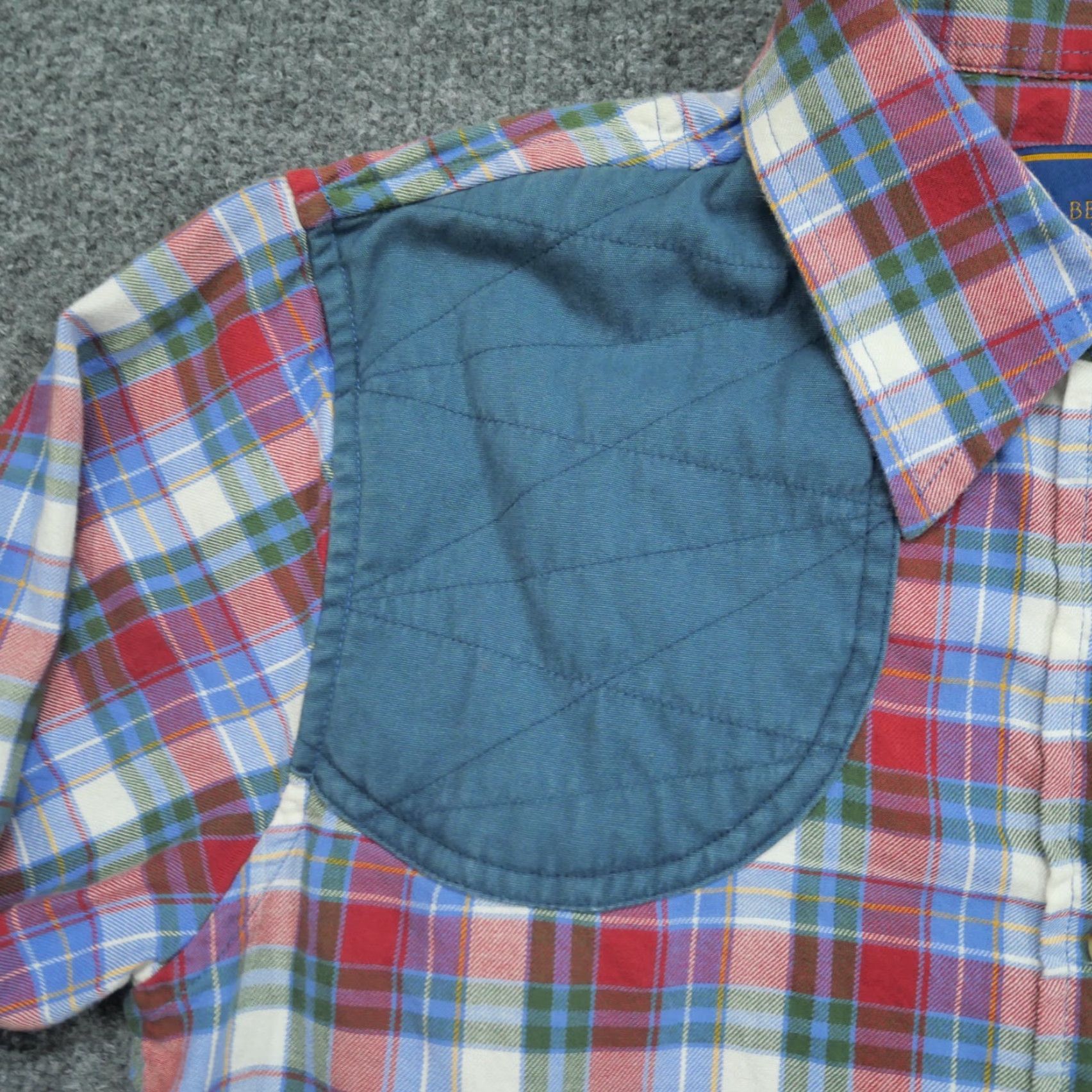 Vintage VINTAGE Beretta Shirt Womens Small Red Green Plaid Button Up Hunting Shirt Size S / US 4 / IT 40 - 3 Thumbnail