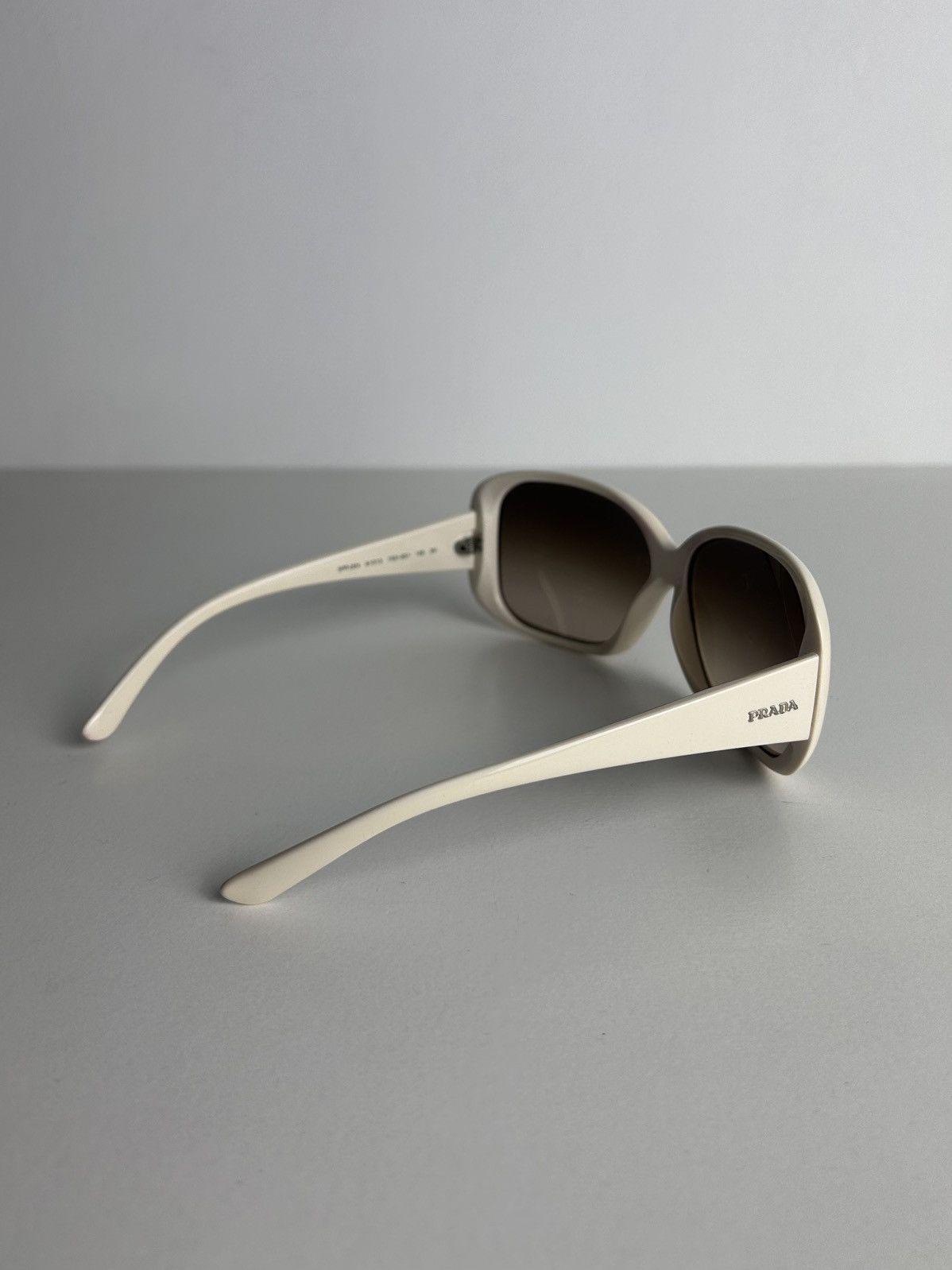 Prada Prada vintage oversized sunglasses Size ONE SIZE - 3 Thumbnail