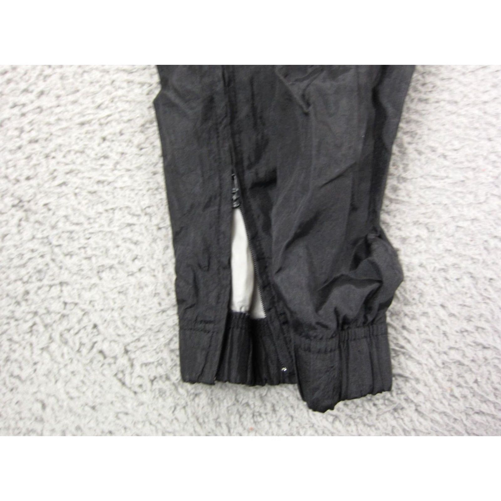 Vintage VINTAGE J. C. Penney Track Pants Mens Medium Black Nylon Joggers 90s Jeans? (Note: Original lacks jeans; adjusted to maintain original words only) Size US 31 - 4 Thumbnail