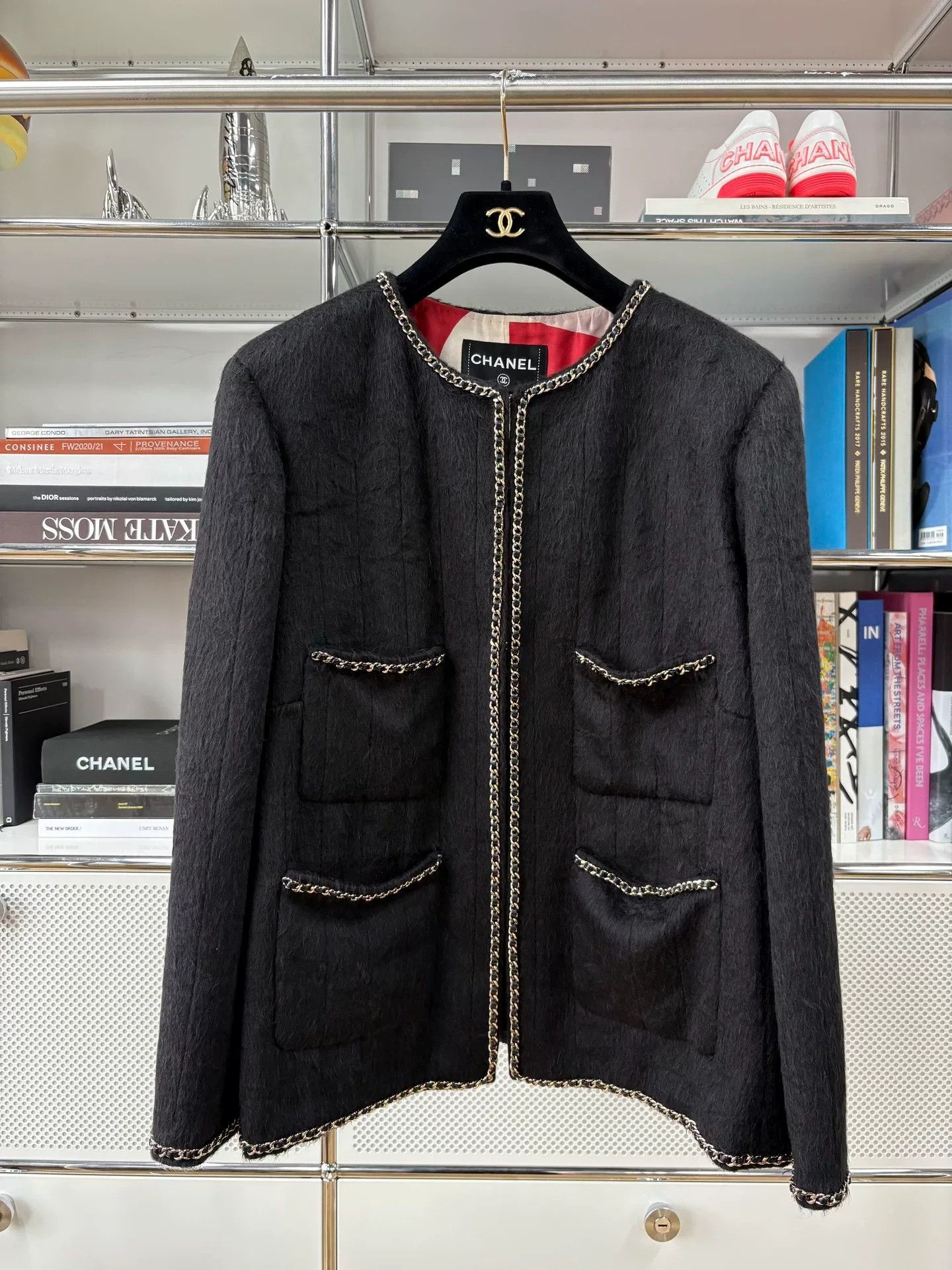 Chanel Classic Chanel Black Wool Blend Jacket Size US S / EU 44-46 / 1 - 1 Thumbnail