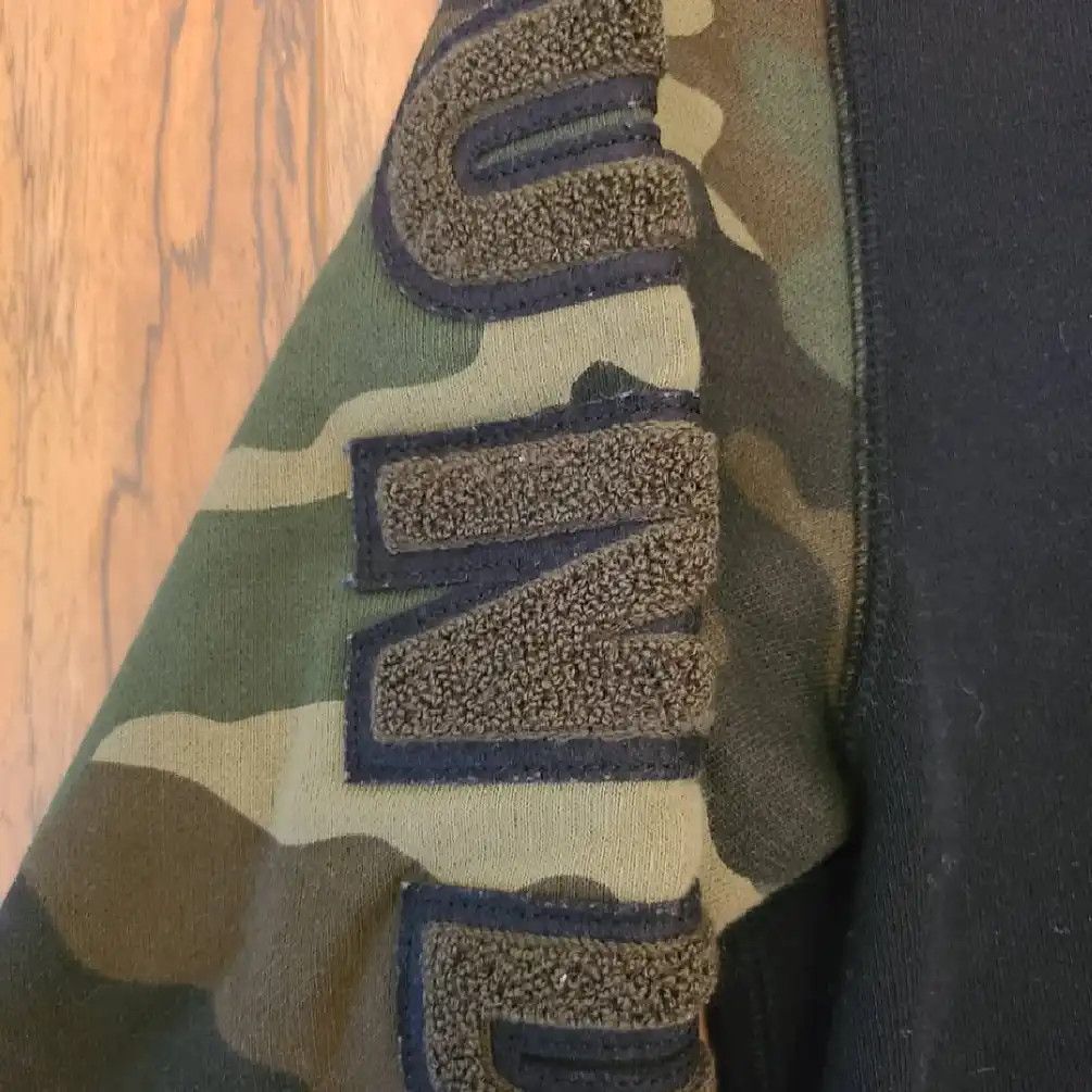 Bape × Undefeated FW18 Bape x Undefeated Woodland Camo Shark Full Zip Hoodie Size US L / EU 52-54 / 3 - 8 Thumbnail