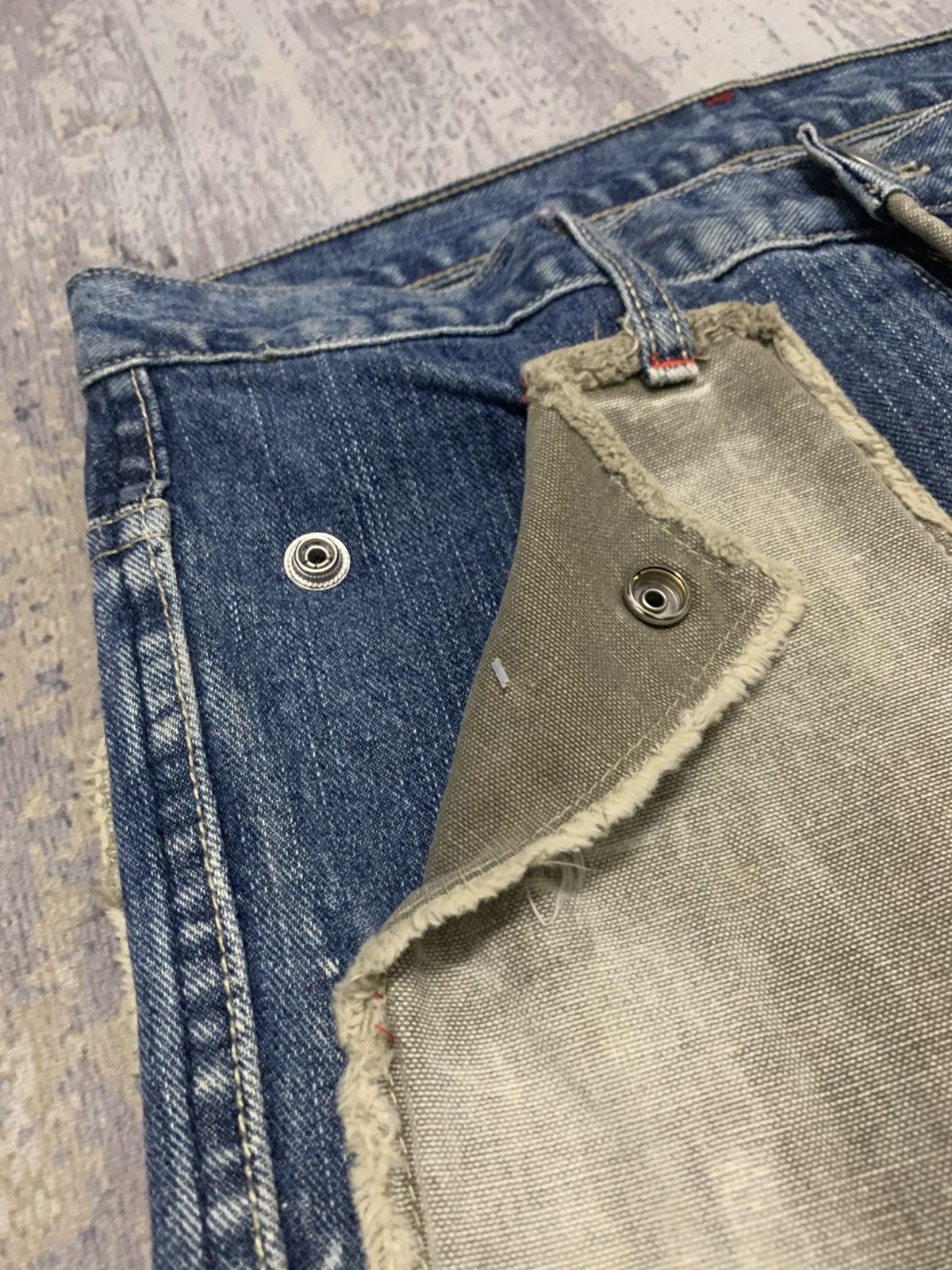 If Six Was Nine VINTAGE TOUGH JEANSMITH PATCHWORK DISTRESSED DENIM Size US 31 - 9 Thumbnail