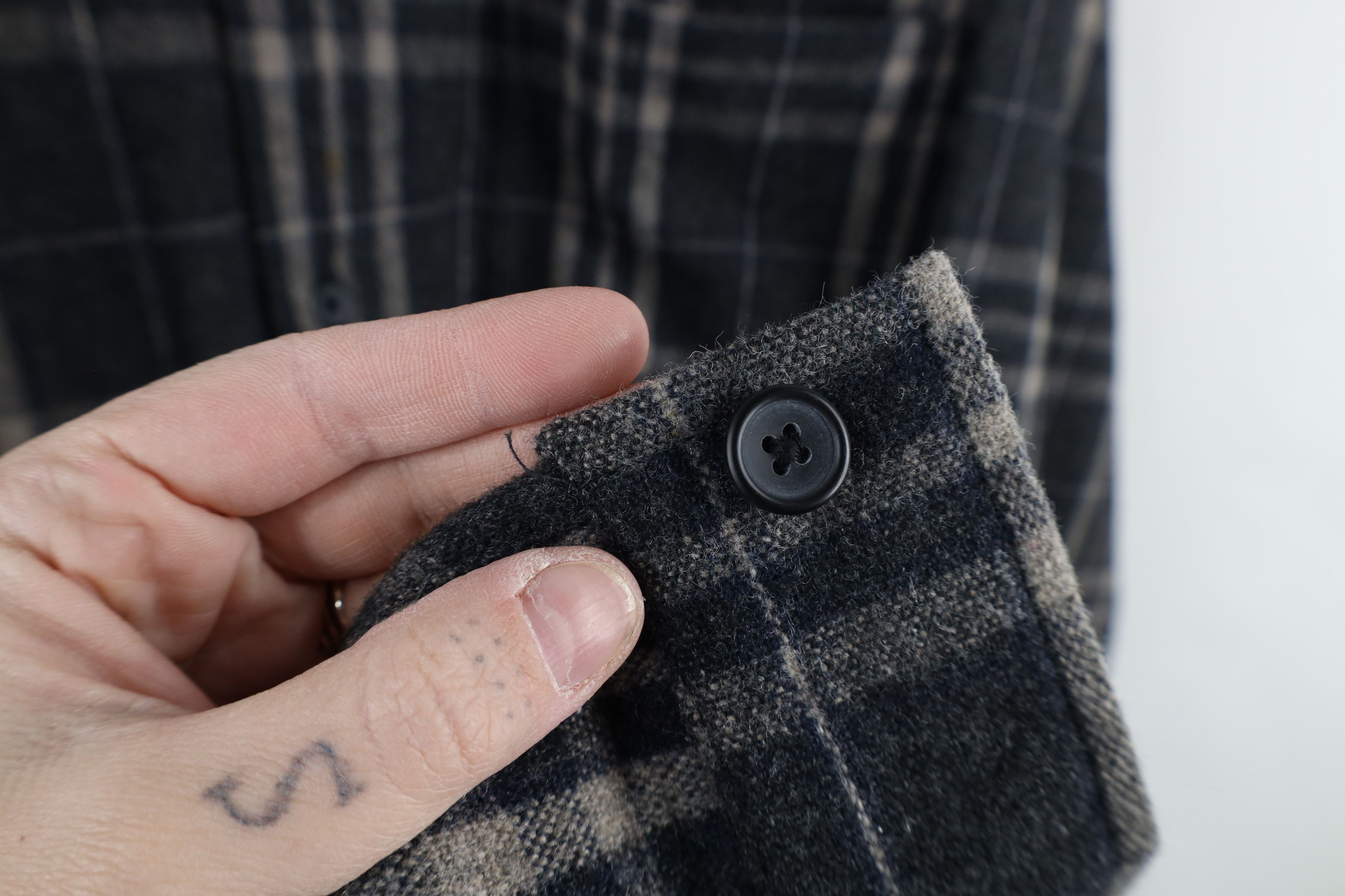 Vintage Vintage 90s Streetwear Wool Blend Collared Button Shirt Size US L / EU 52-54 / 3 - 7 Thumbnail
