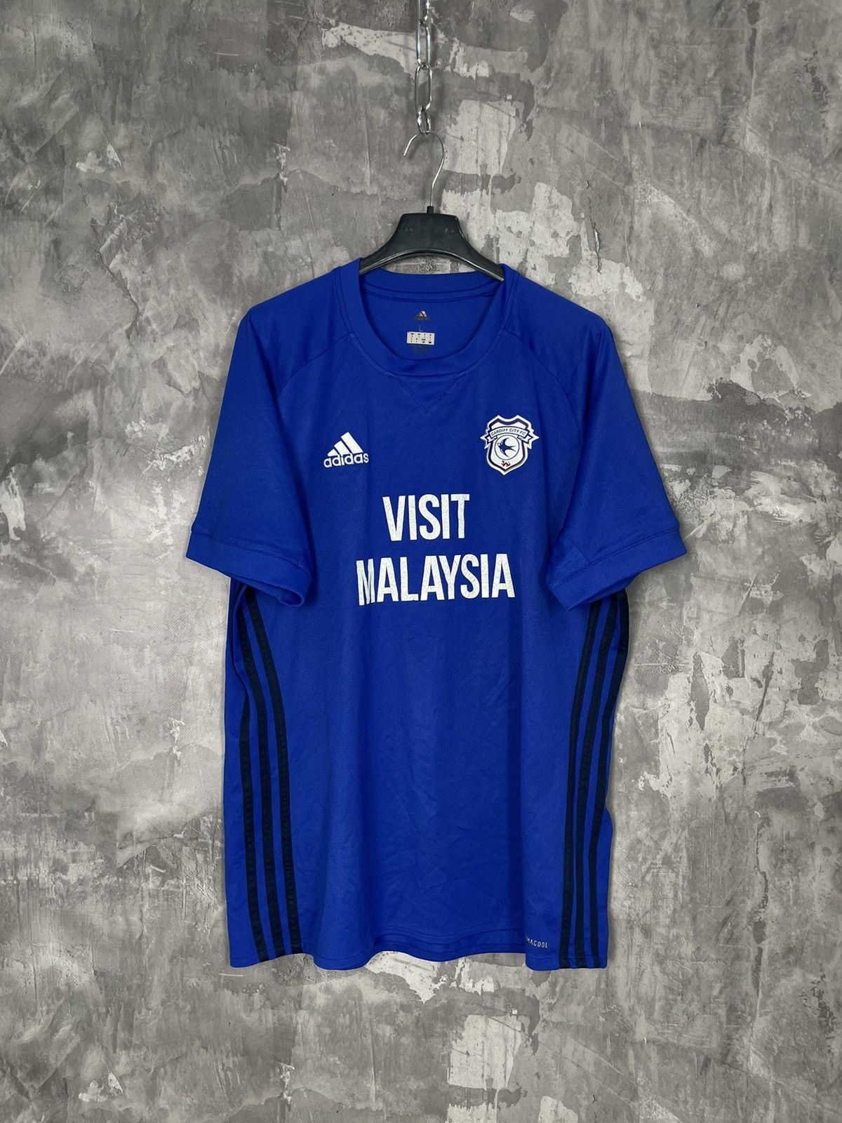 Adidas FC Cardiff City 2017 2018 home shirt soccer maillot kit tee Size US L / EU 52-54 / 3 - 1 Thumbnail