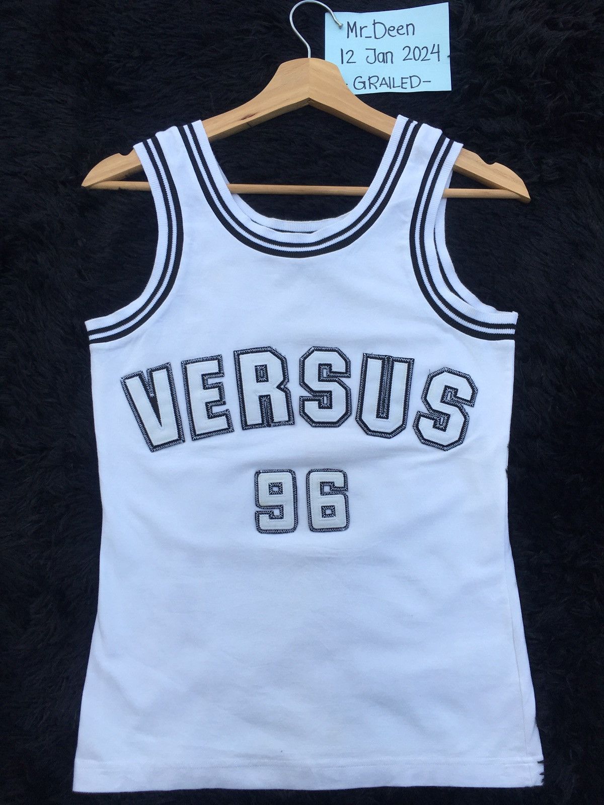 Versus Versace Rare Vintage Versus Gianni Versace Sleeveless Top Size XS / US 0-2 / IT 36-38 - 4 Thumbnail