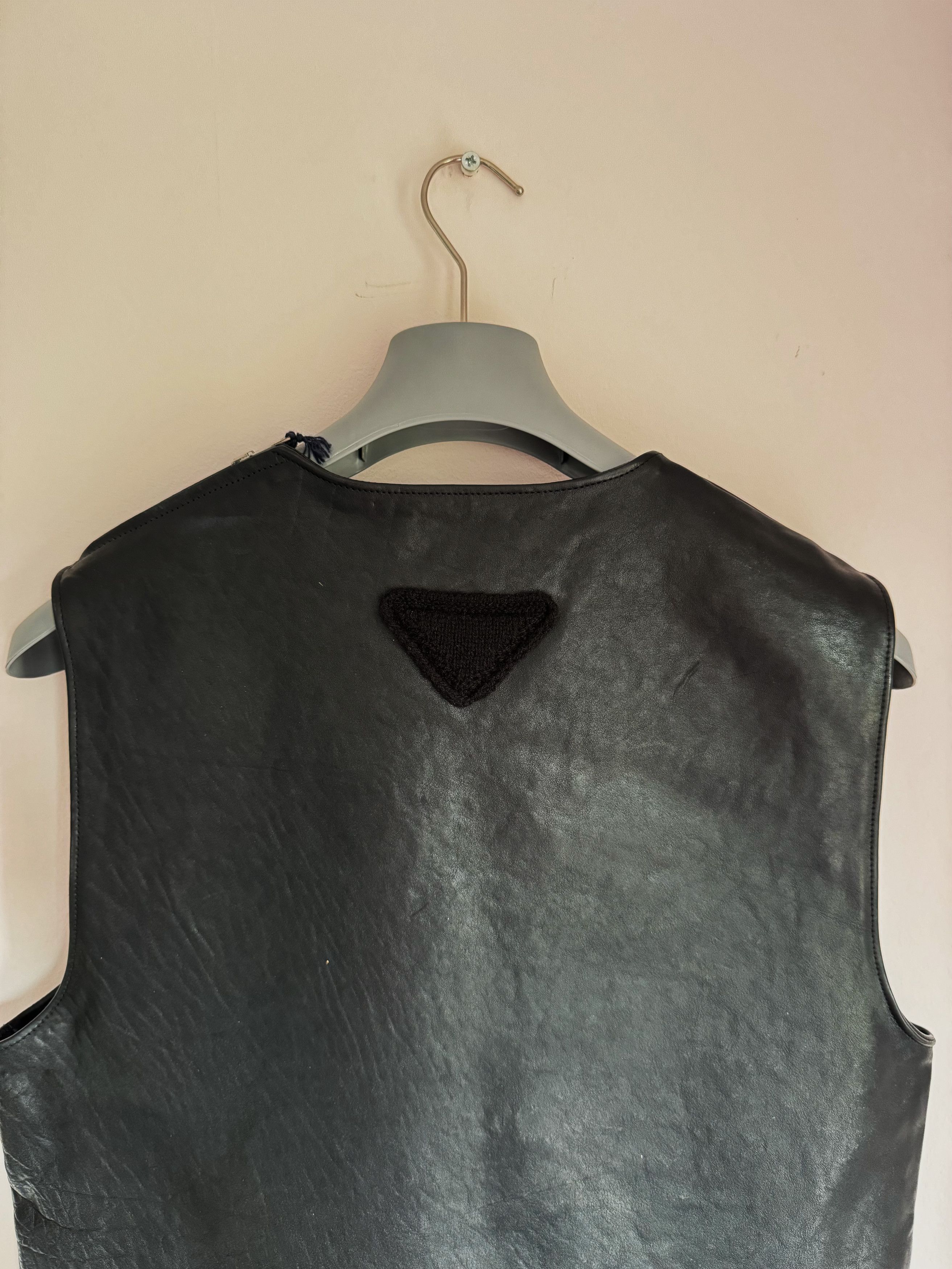 Prada PRADA VITELLO LEATHER VEST Size US M / EU 48-50 / 2 - 4 Thumbnail