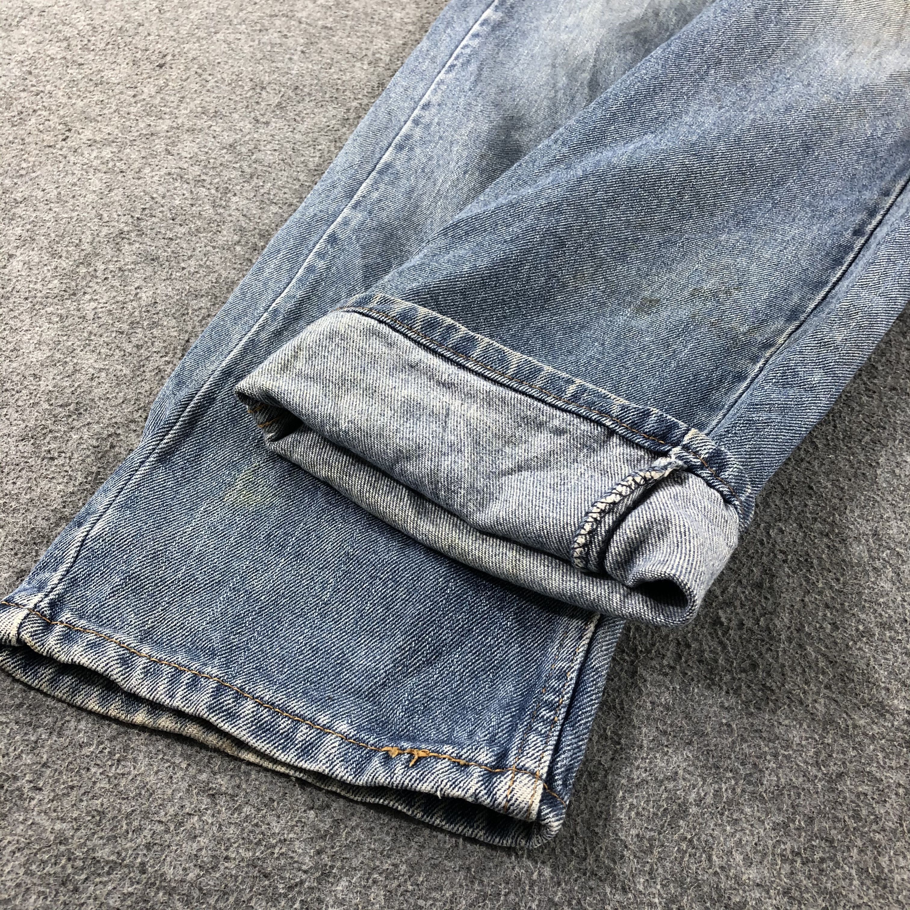 Levi's Vintage Blue Wash Levis 505 Jeans-J2676 Size US 33 - 7 Thumbnail