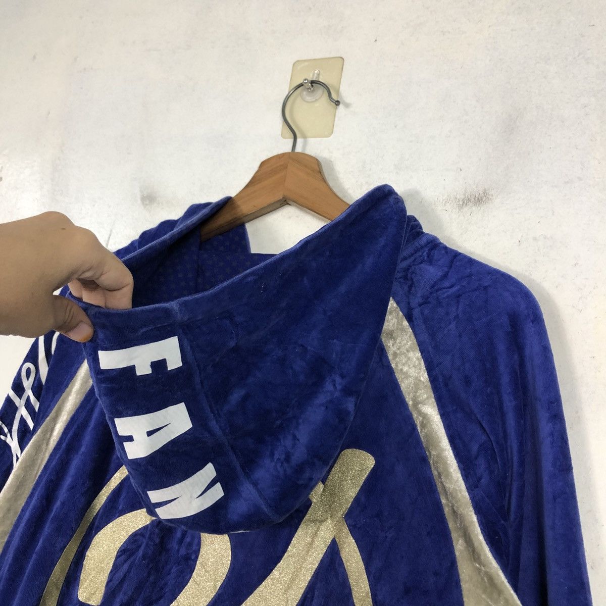 Japanese Brand 📌Zipper Hoodie Sweater 24 Karats Gold Over Print Size US XL / EU 56 / 4 - 12 Thumbnail