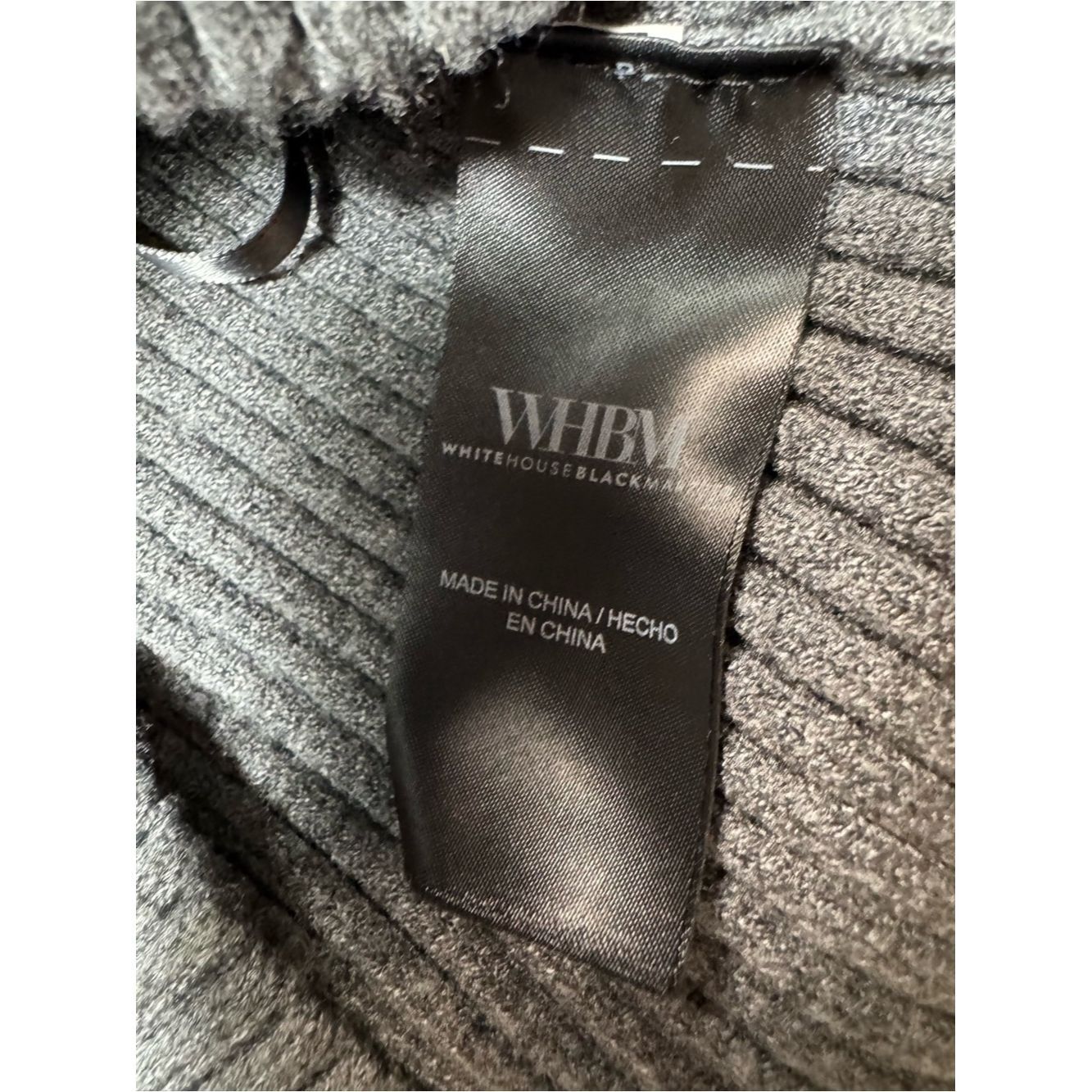 White House Black Market White House Black Market Off-Shoulder Ribbed Grey Sweater D Size XS / US 0-2 / IT 36-38 - 7 Thumbnail