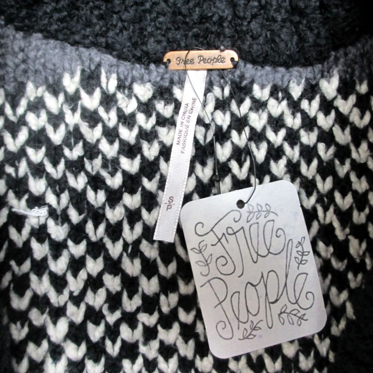Free People Free People Sweater Cardigan Belted Waist White Black Size S Womens Knit Chunky Long Sleeve Casual Fall Winter Vintage No Size S / US 4 / IT 40 - 2 Thumbnail